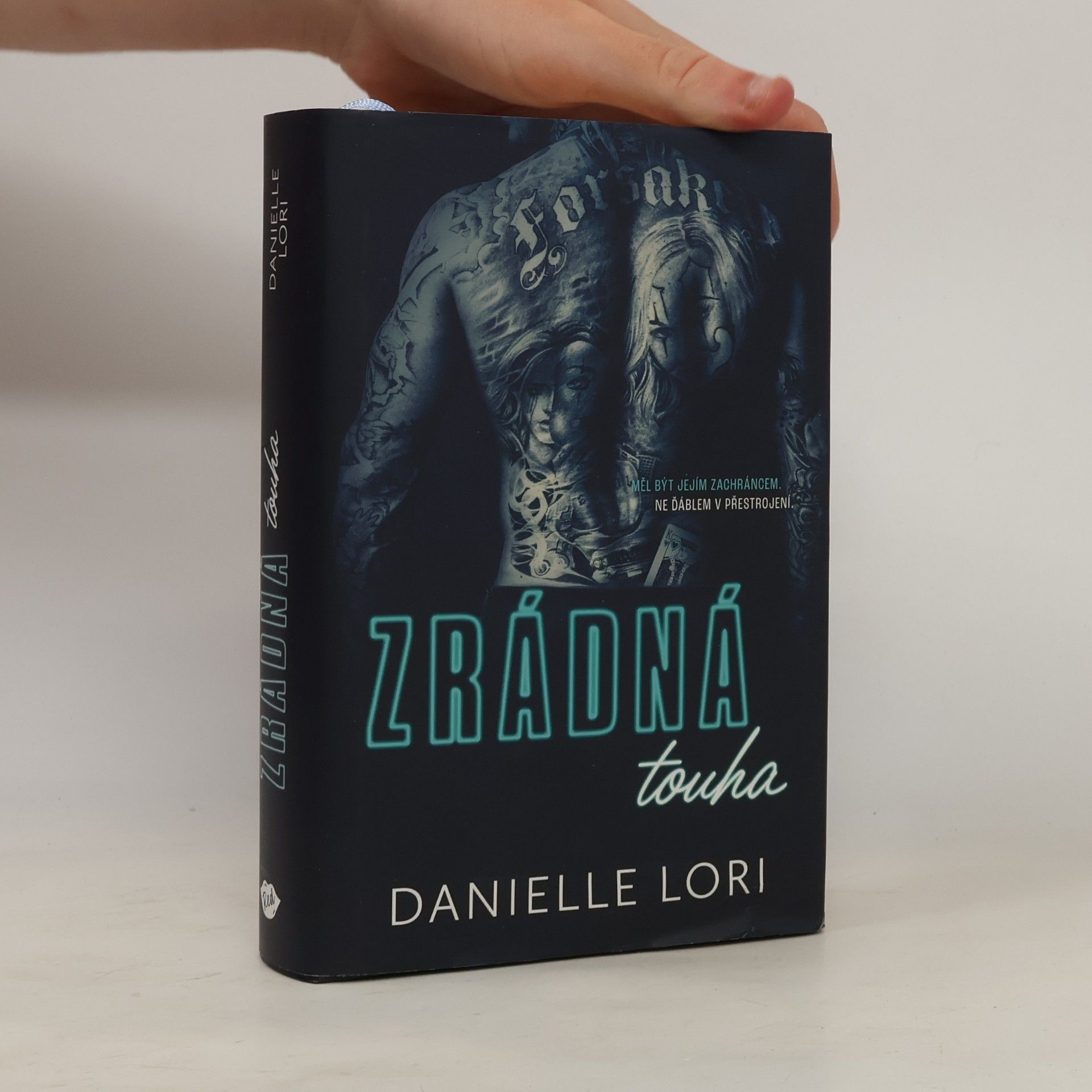 Danielle Lori Zrádná touha