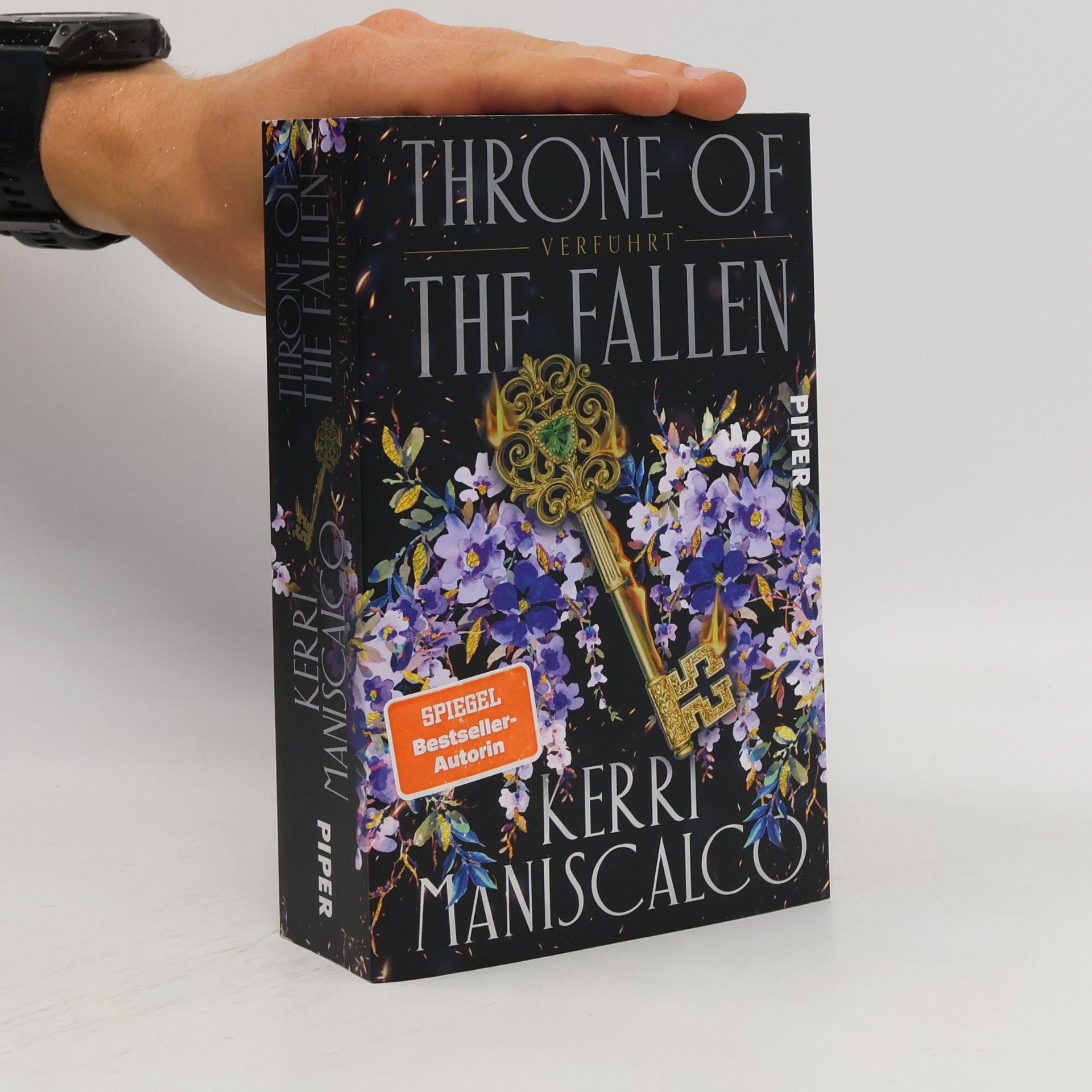 Kerri Maniscalco Throne of the Fallen. Verführt