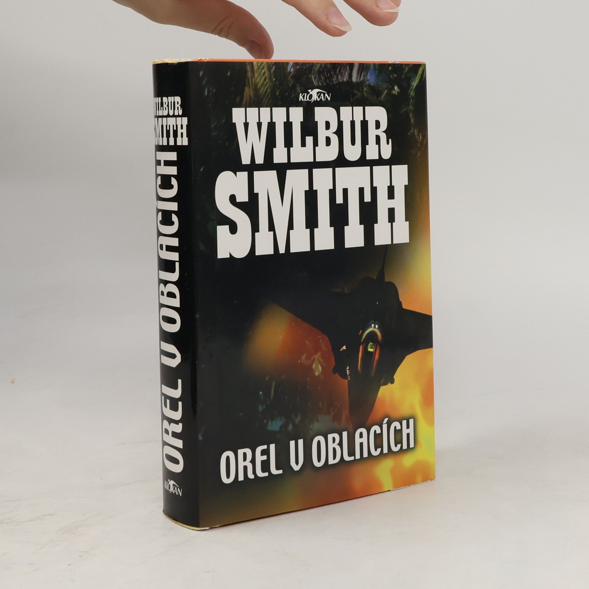 Wilbur A. Smith Orel v oblacích