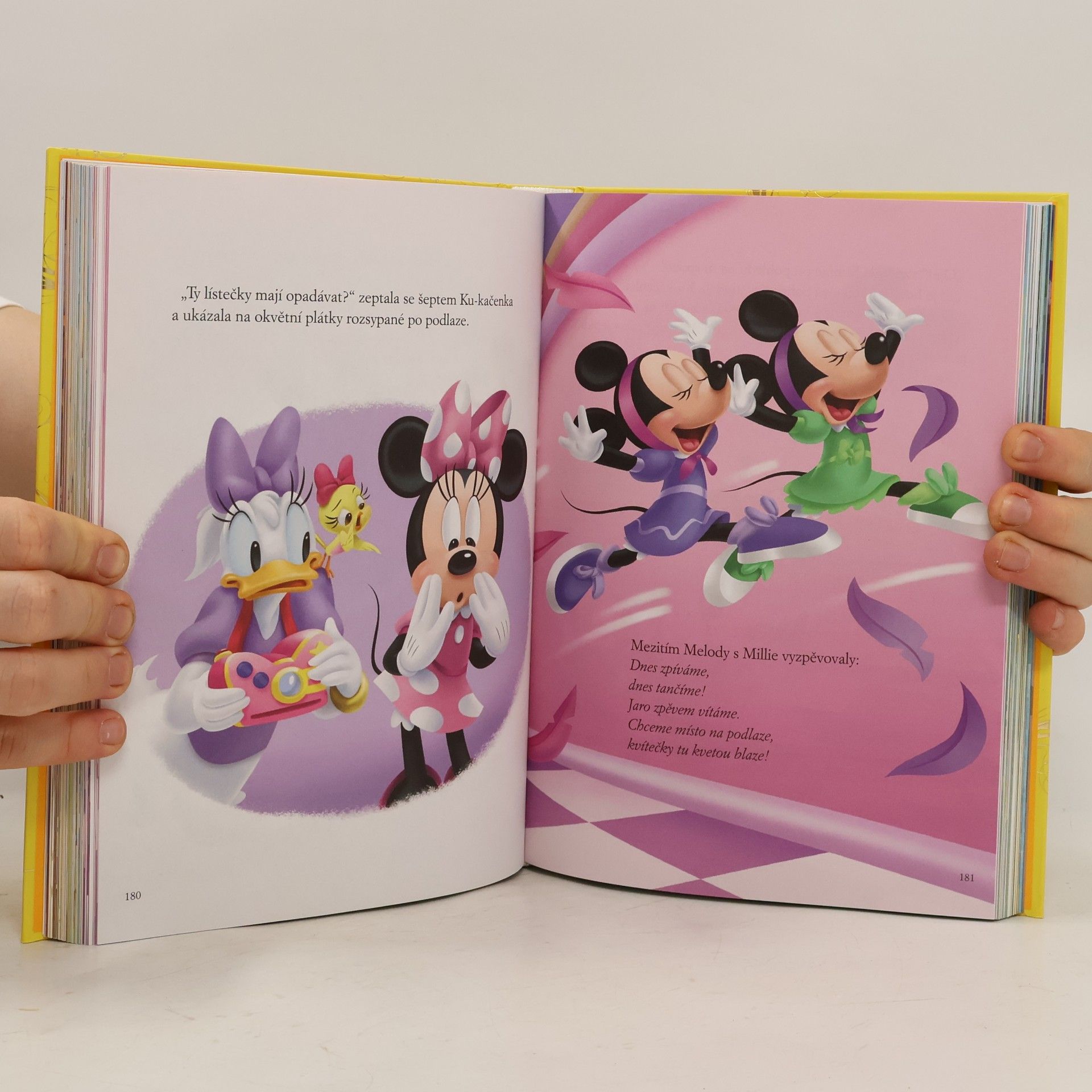 Autorenkollektiv Velká kniha pohádek - Disney junior