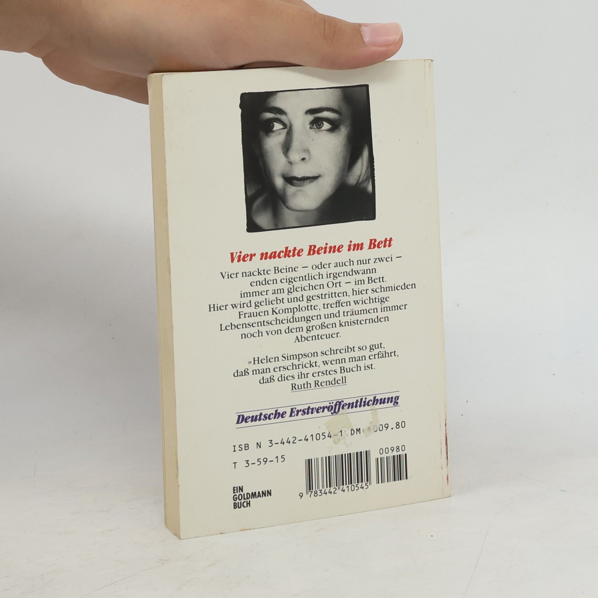 Helen Simpson Vier nackte Beine im Bett und andere Geschichten