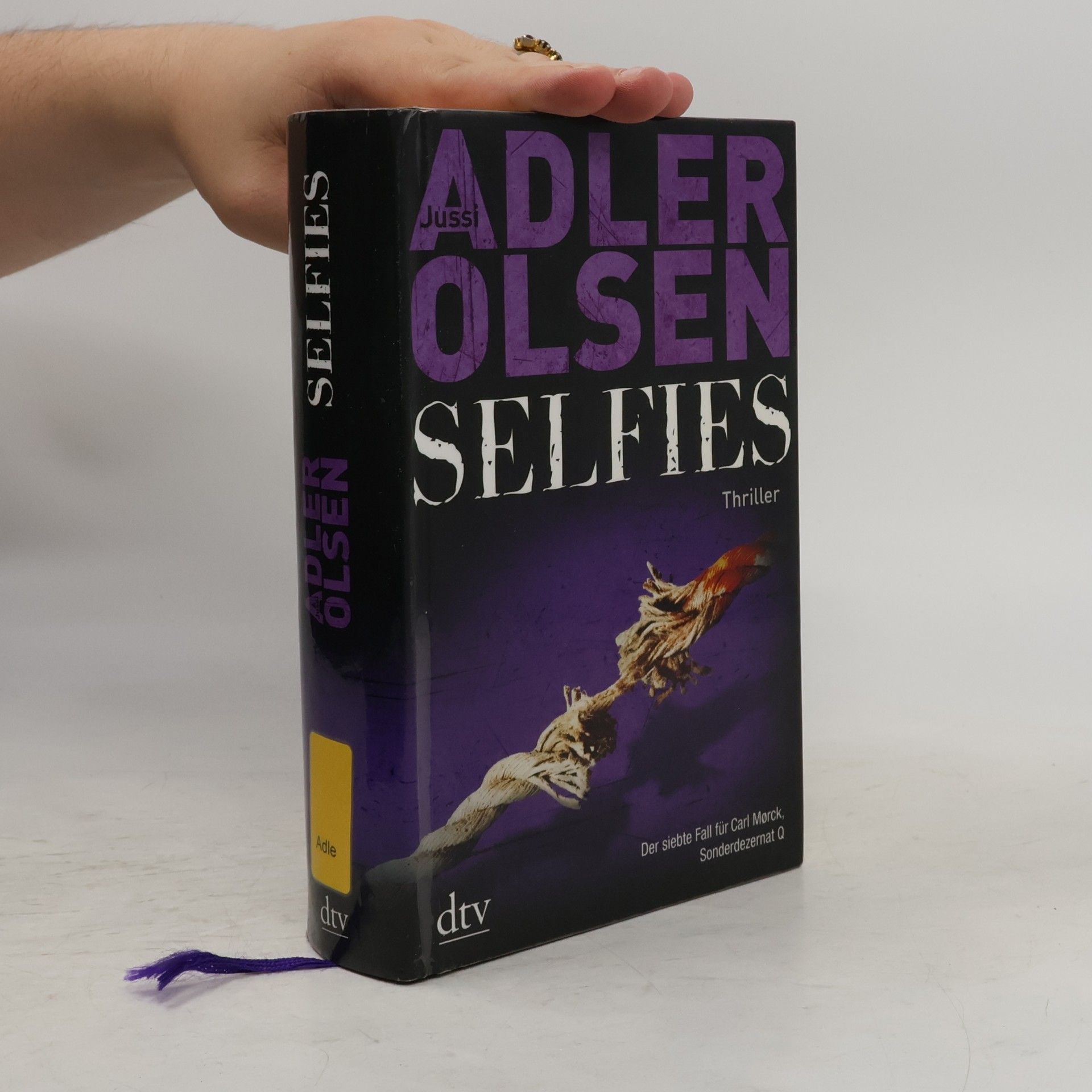 Jussi Adler Olsen Selfies