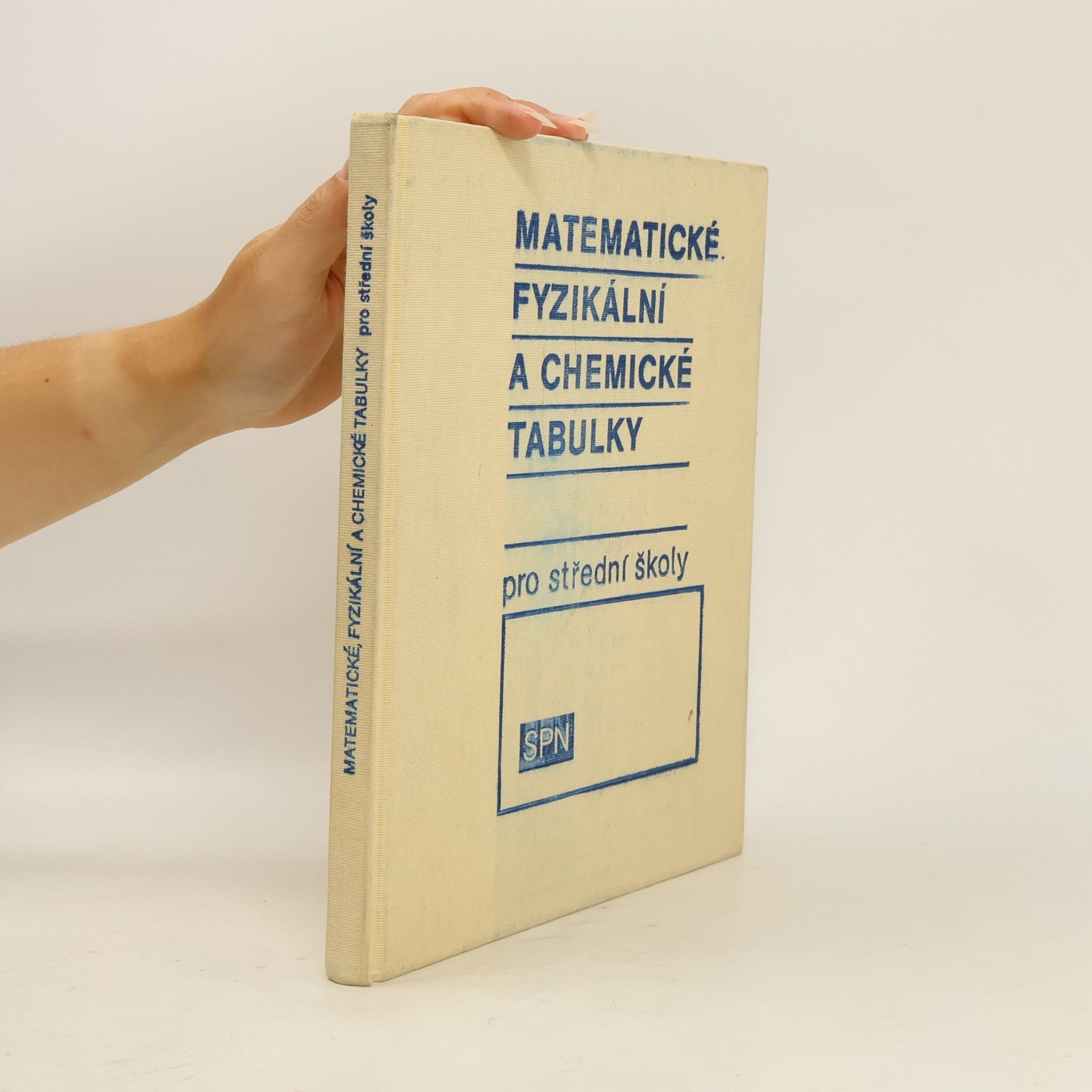 Jiří Mikulčák Matematické, fyzikální a chemické tabulky pro střední školy