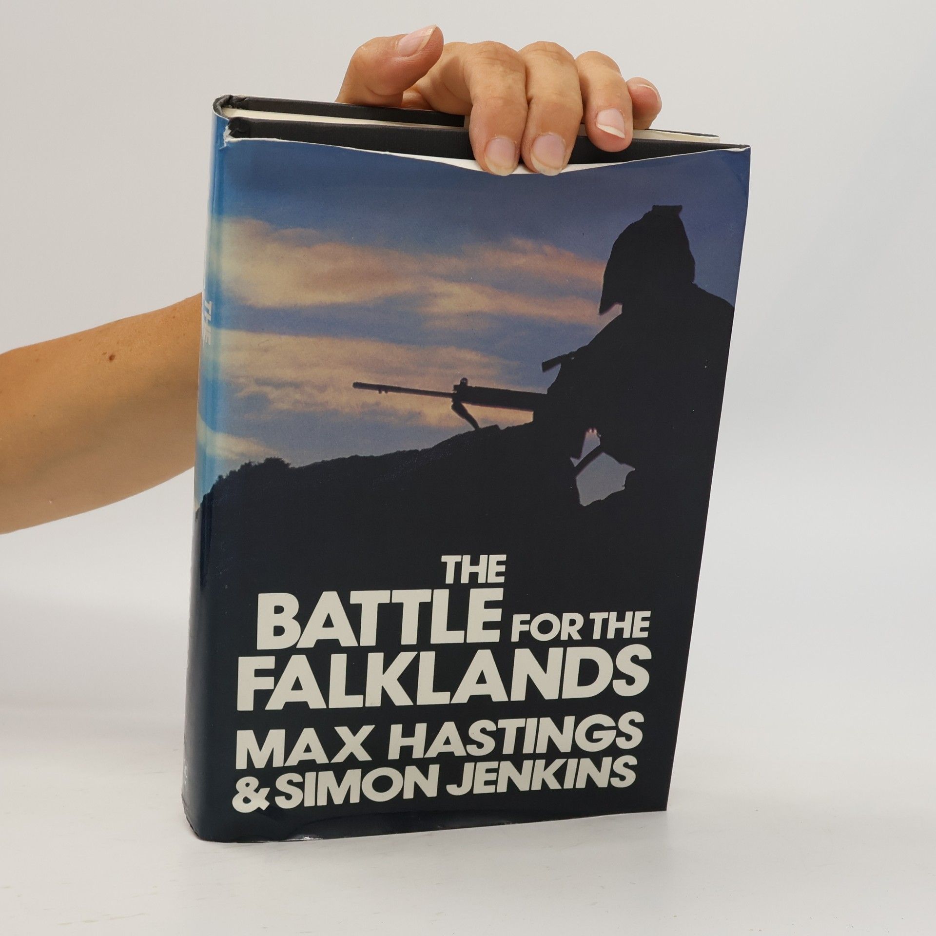 Max Hastings The Battle for the Falklands