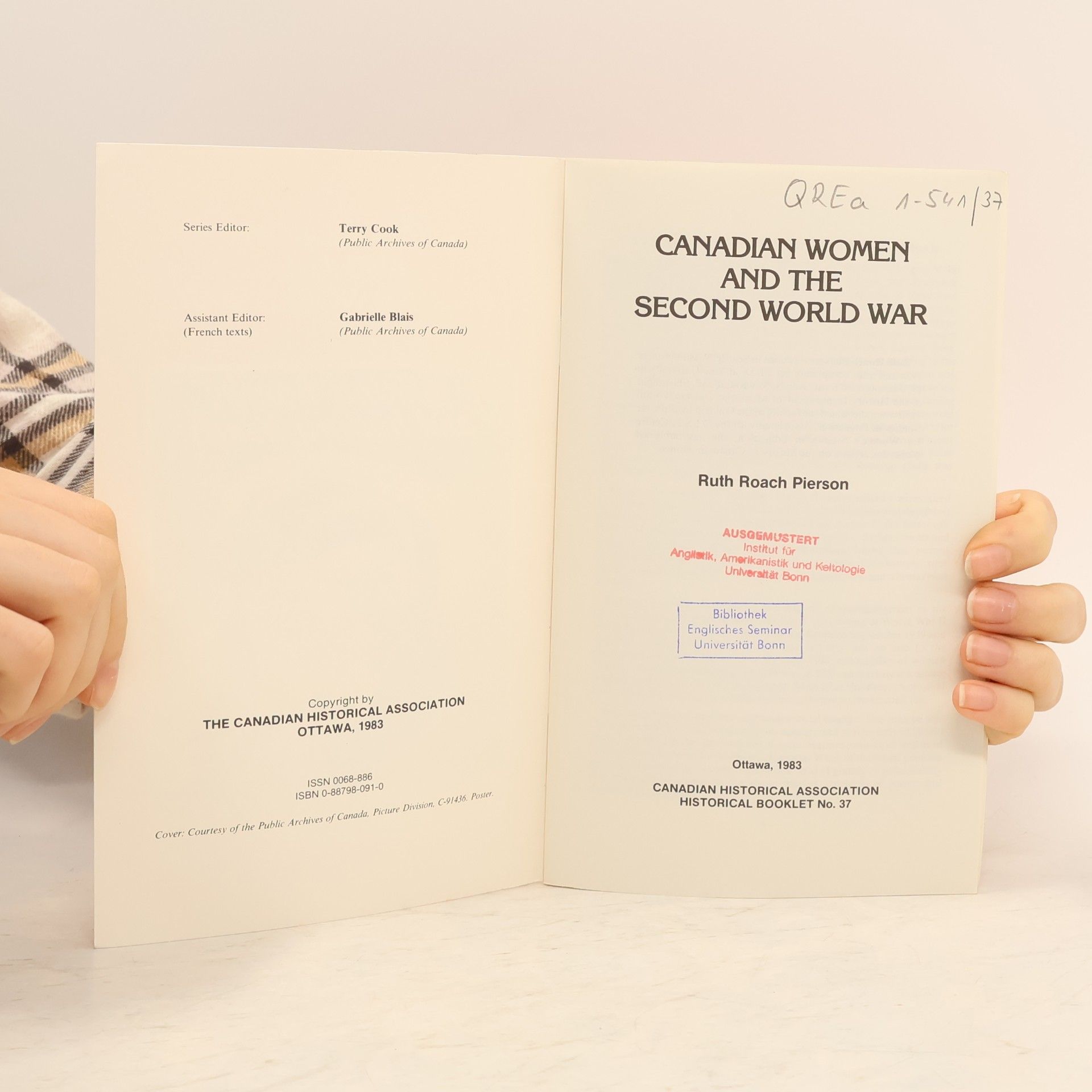 Ruth Roach Pierson Canadian Women and the Second World War