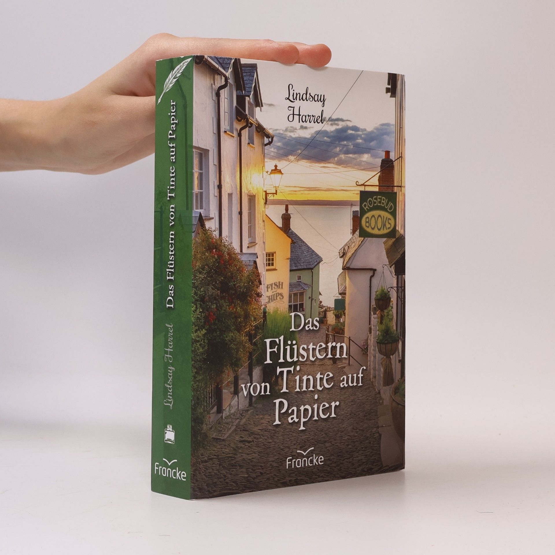 Lindsay Harrel Das Flüstern von Tinte auf Papier