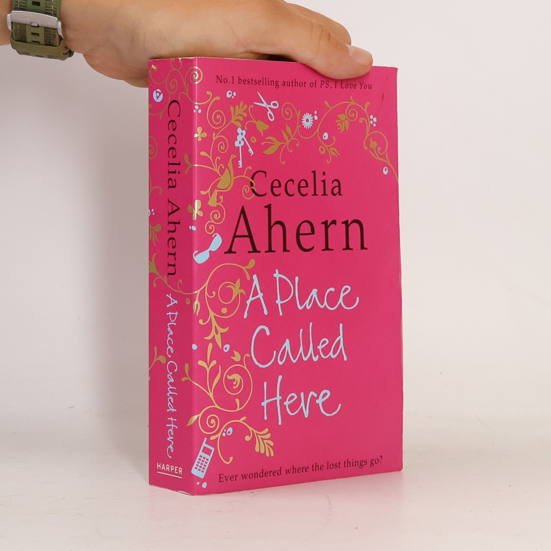 Cecelia Ahern A Place Called Here