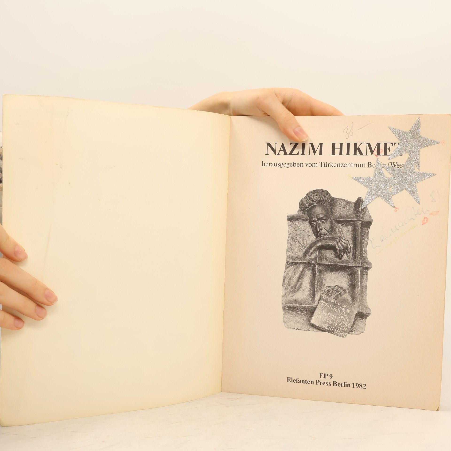 Nâzım Hikmet Nazım Hikmet