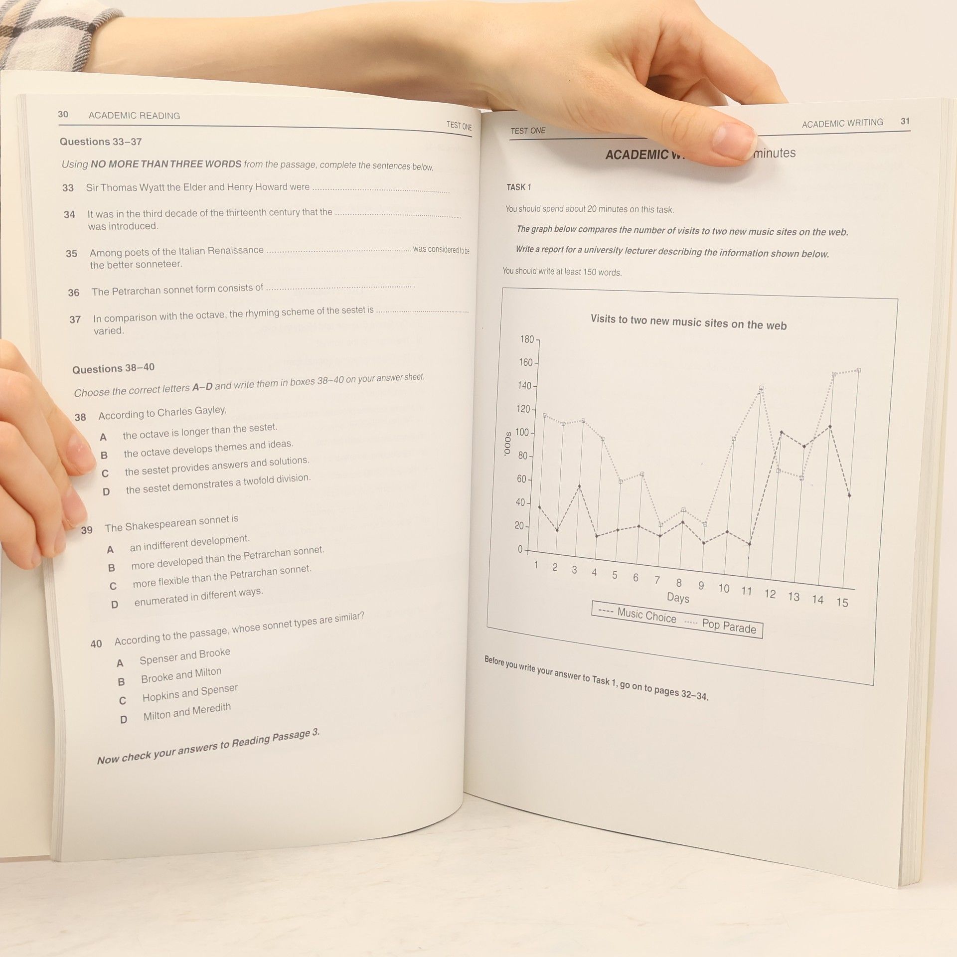 Sam McCarter IELTS Testbuilder with Answer Key