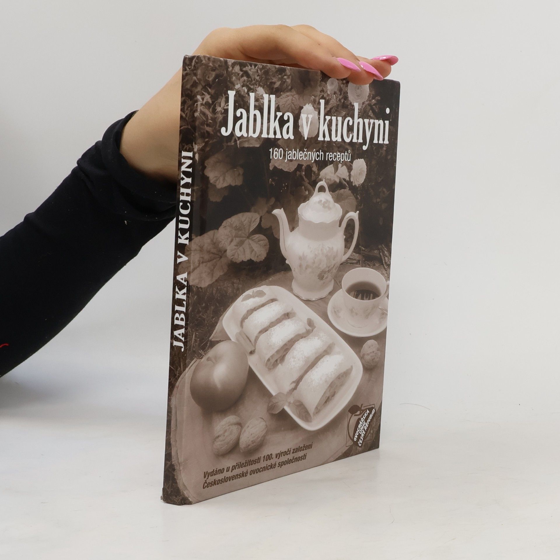 Collectif d'auteurs Jablka v kuchyni