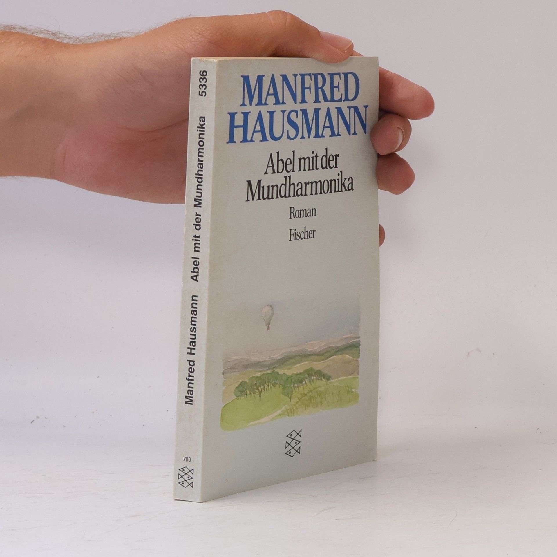 Manfred Hausmann Abel mit der Mundharmonika