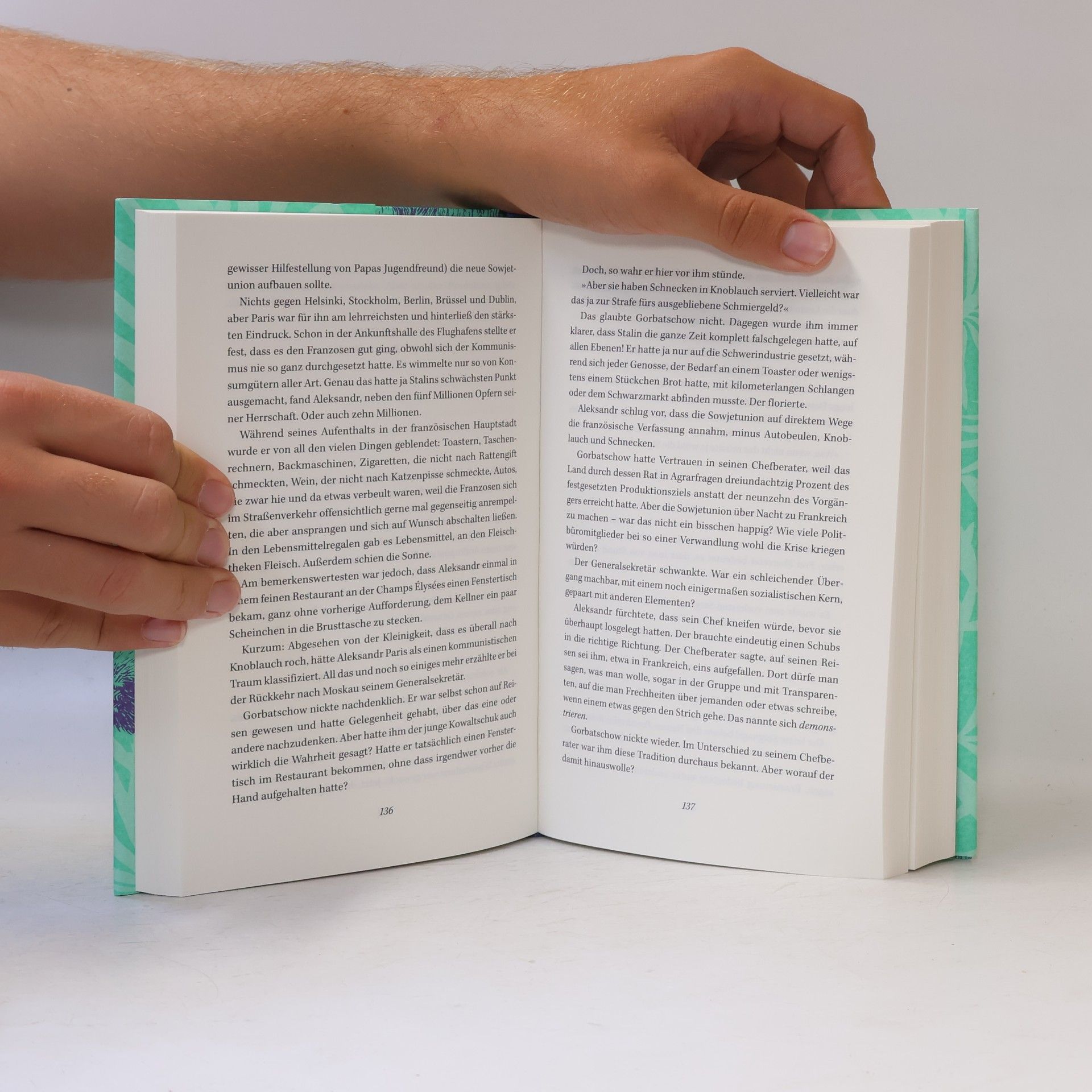 Jonas Jonasson Drei fast geniale Freunde auf dem Weg zum Ende der Welt