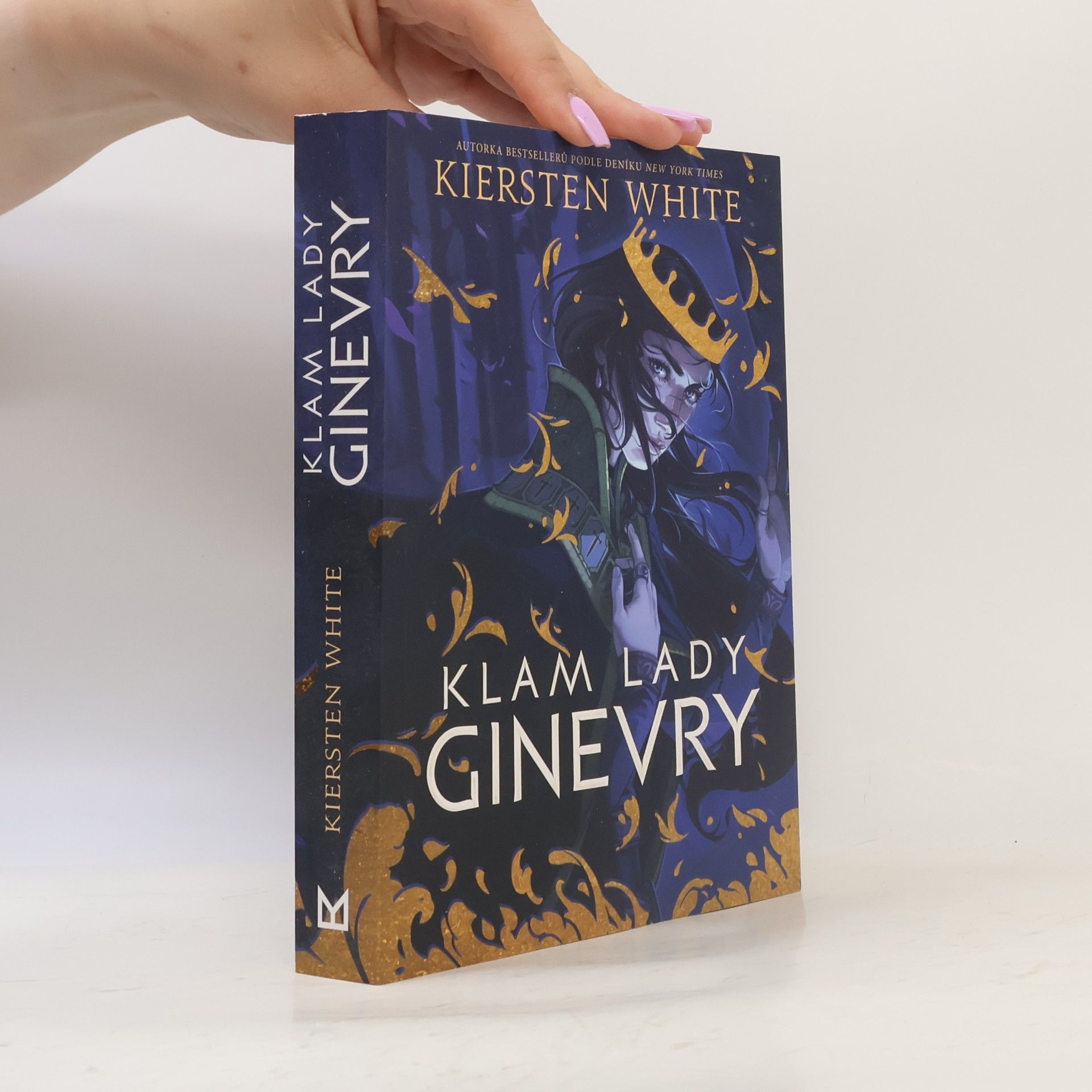 Kiersten White Klam lady Ginevry