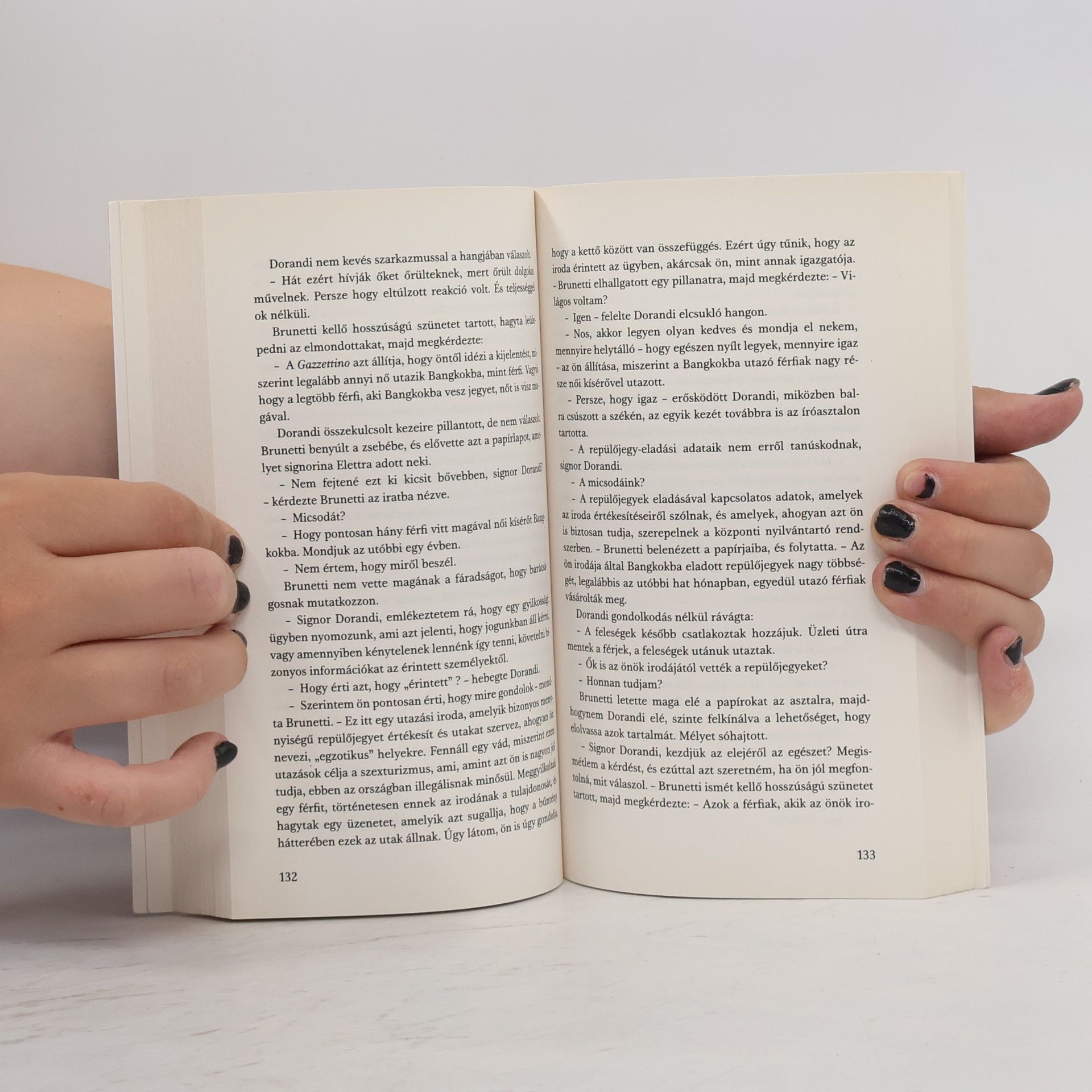 Donna Leon Gyilkosság receptre