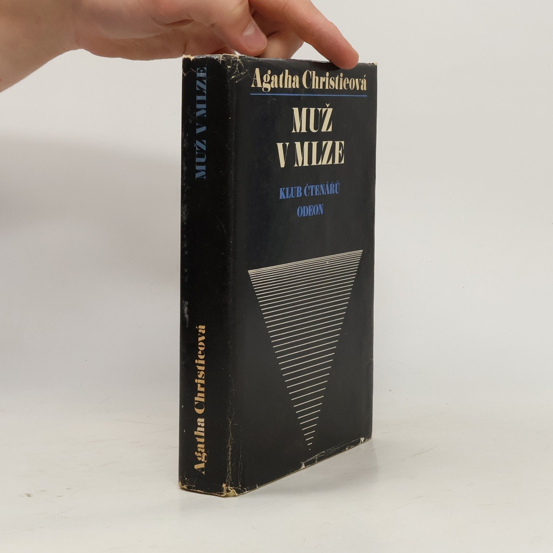 Agatha Christie Muž v mlze