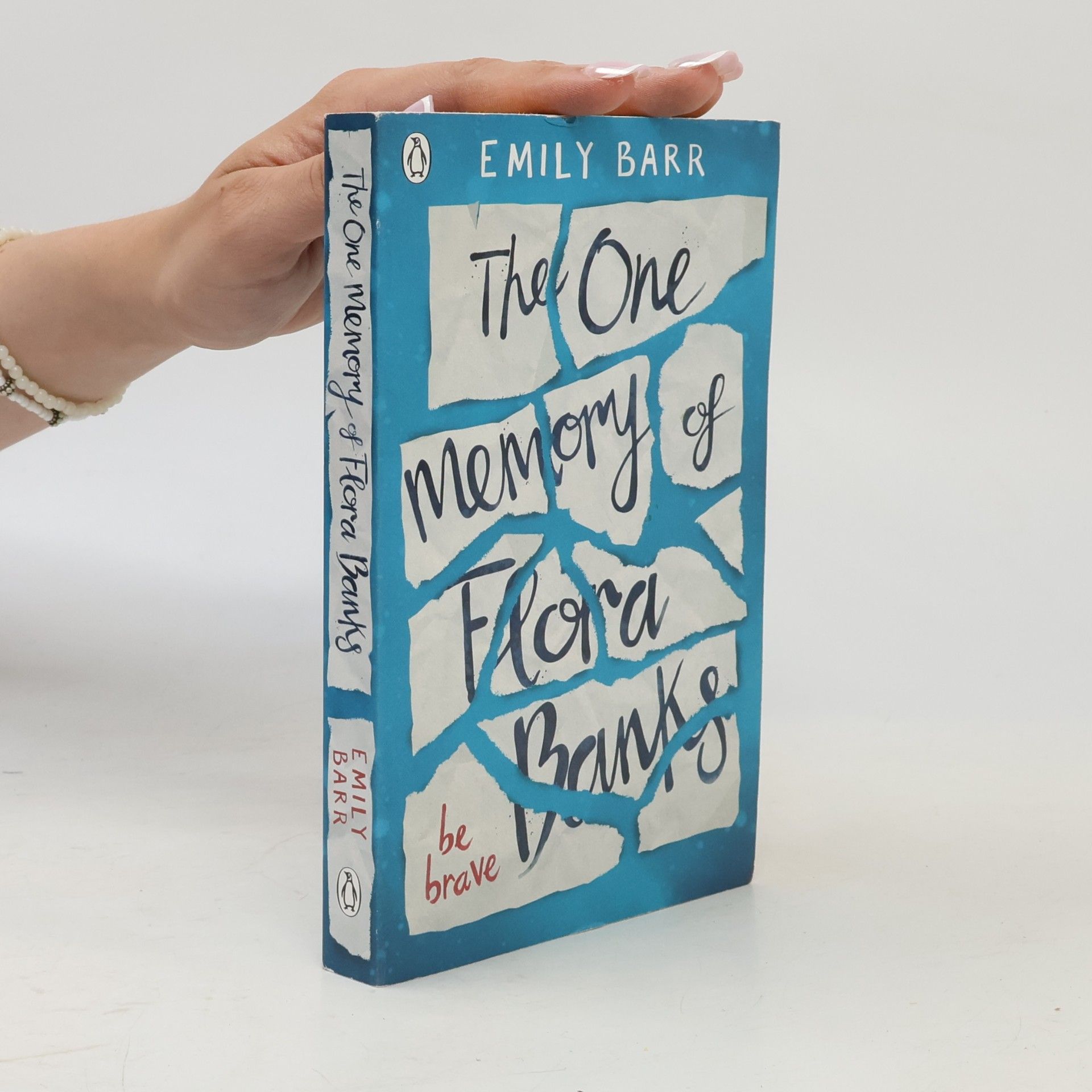 Emily Barr The One Memory of Flora Banks
