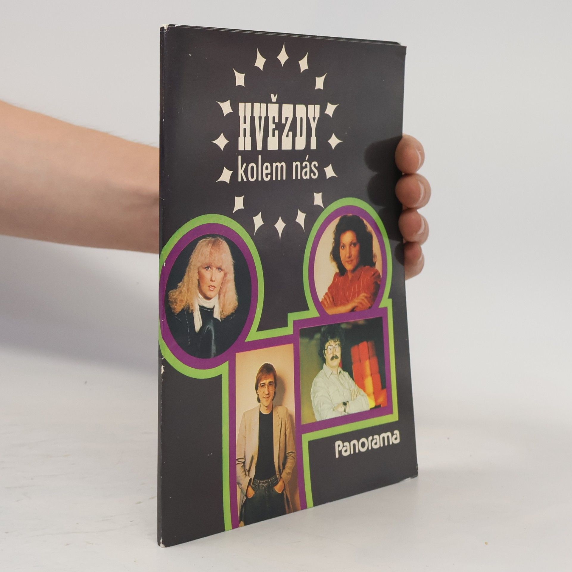Autorenkollektiv Hvězdy kolem nás