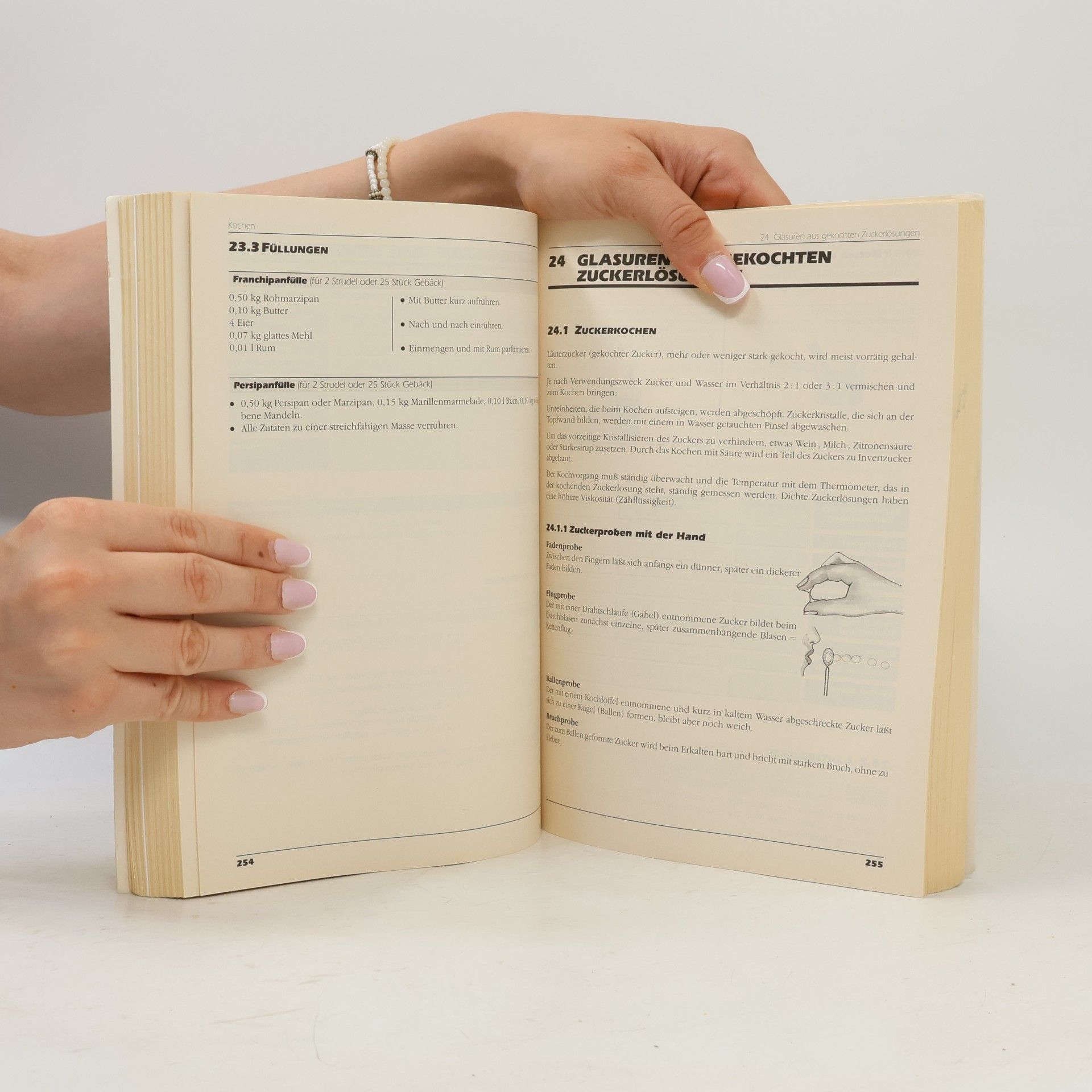 Collectif d'auteurs Küchenführung und Servierkunde II