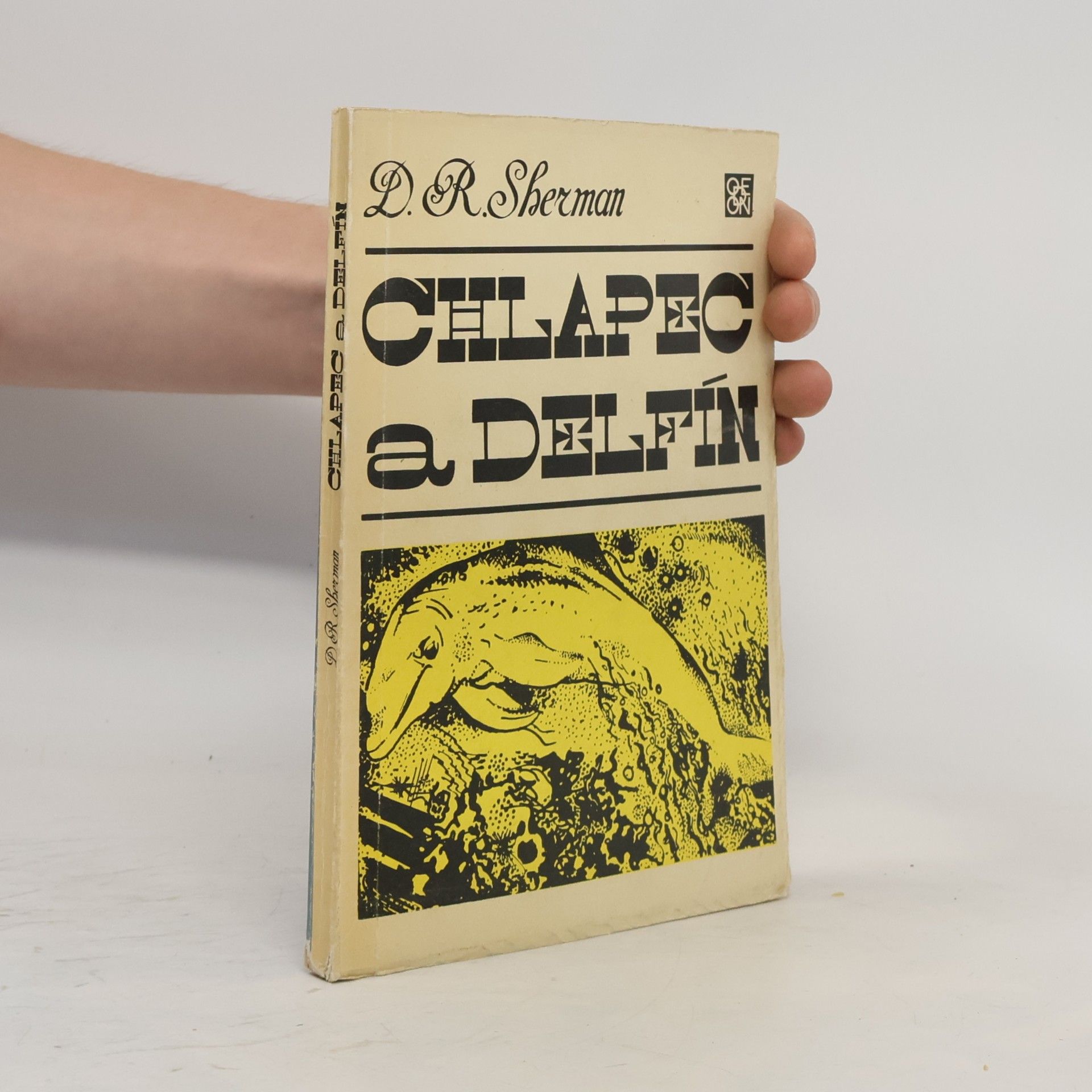 D. R. Sherman Chlapec a delfín