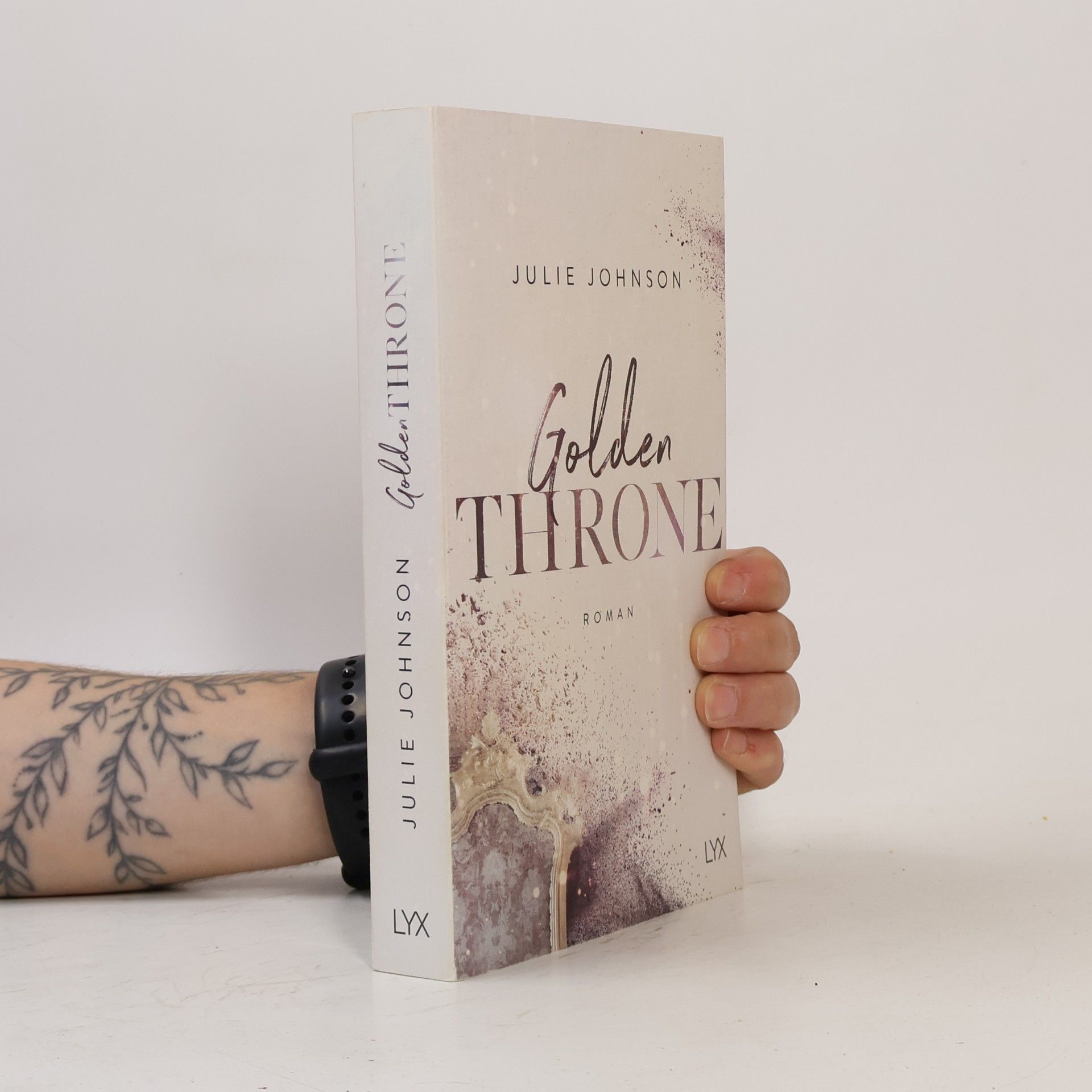 Julie Johnson Golden throne