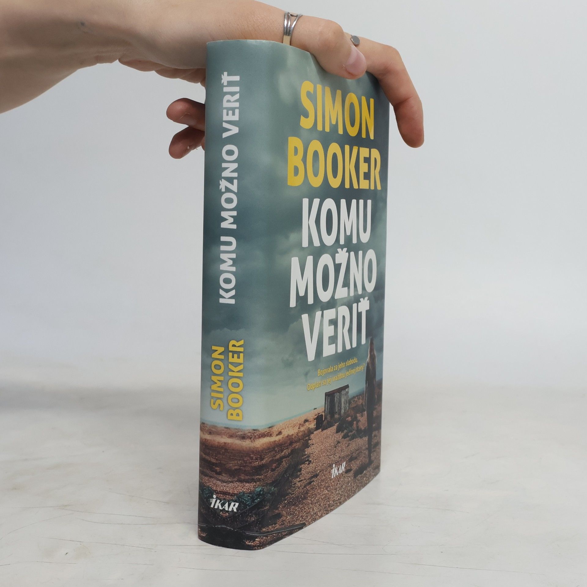 Simon Booker Komu možno veriť
