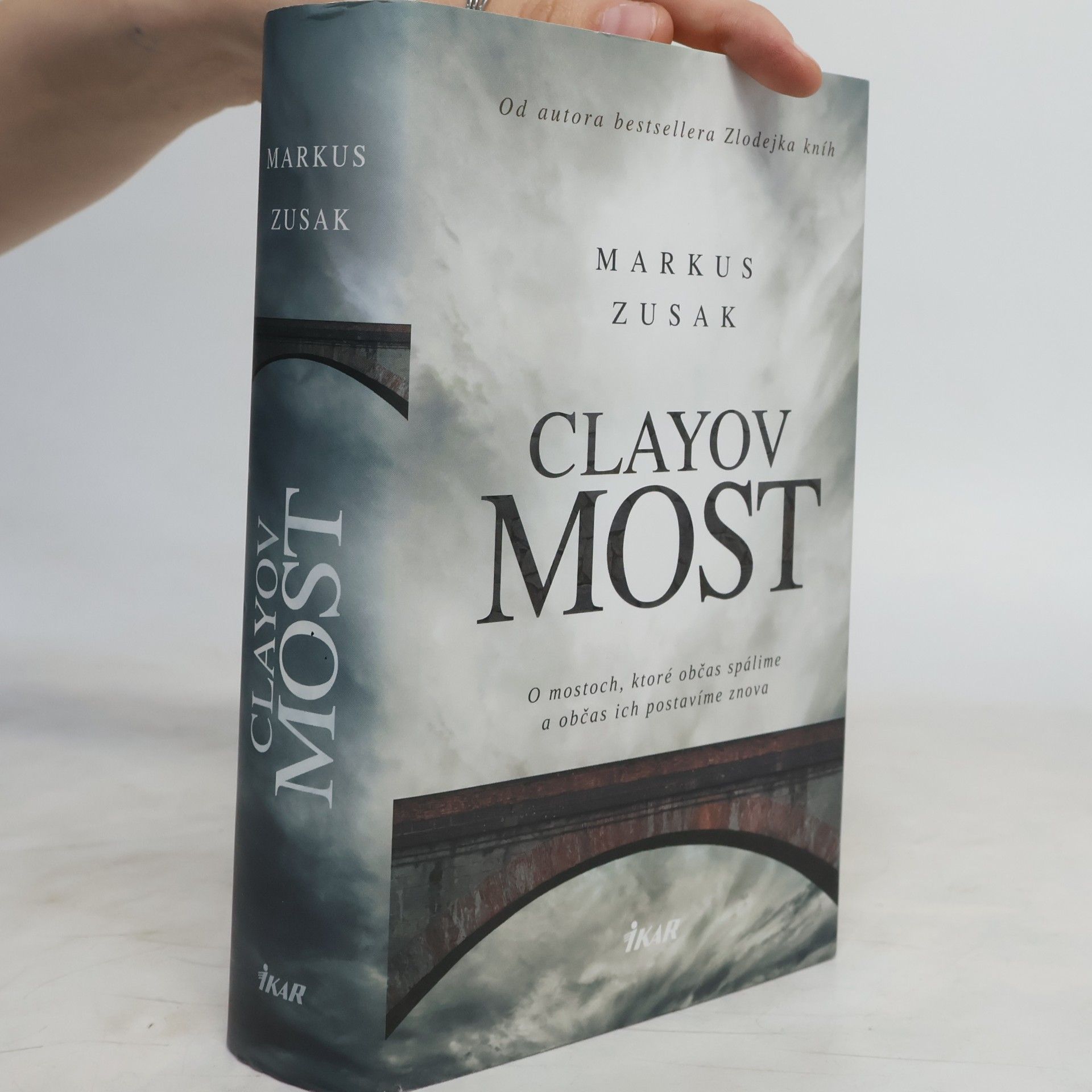 Markus Zusak Clayov most