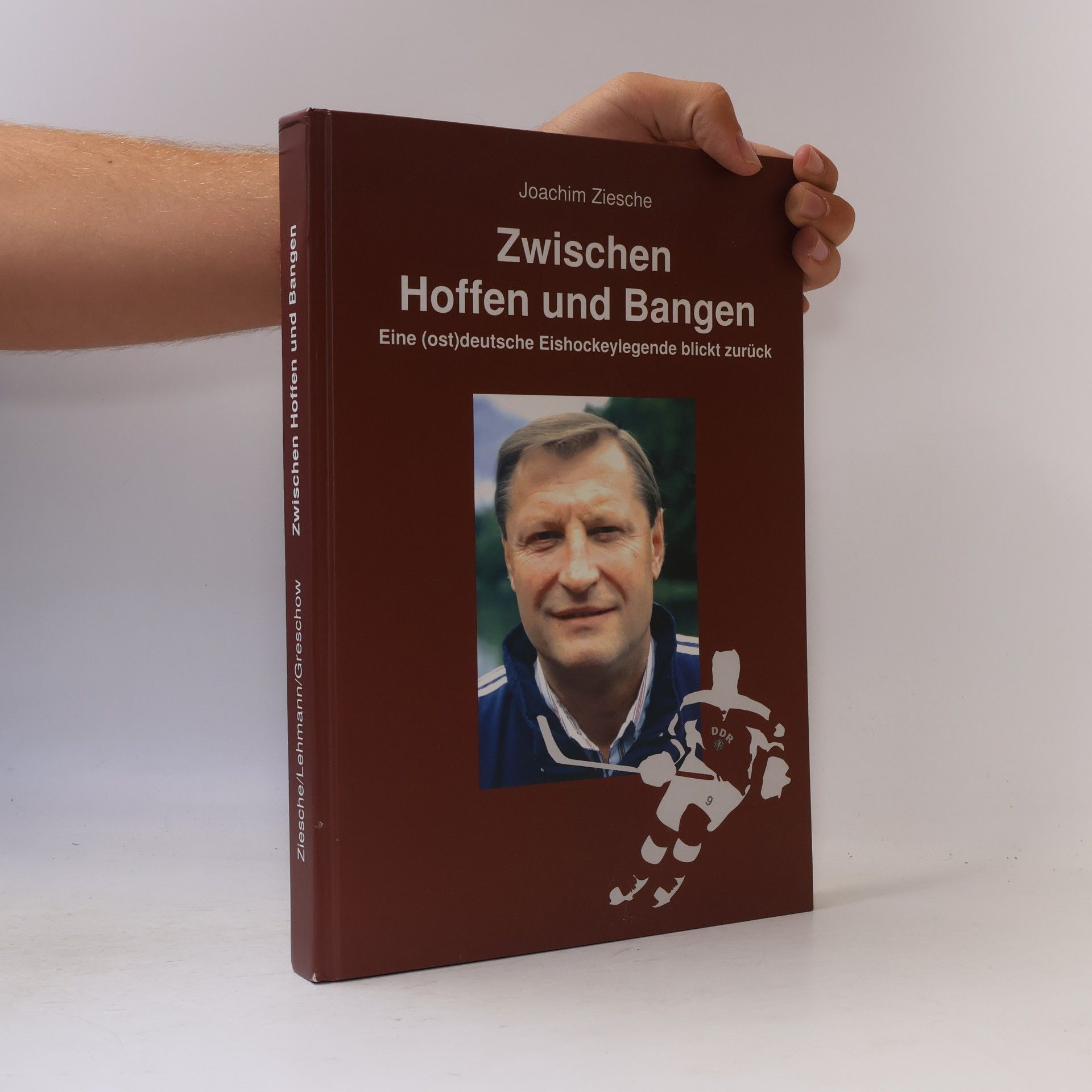 Zwischen Hoffen und Bangen. Eine (ost)deutsche Eishockeylegende blickt zurück