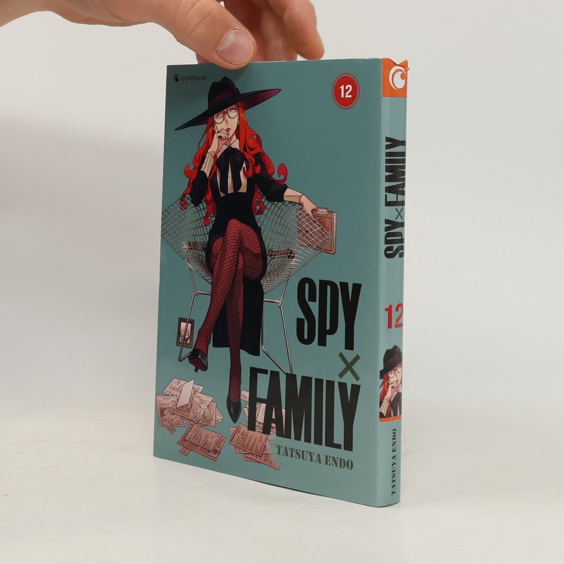 Tacuja Endó Spy x Family 12
