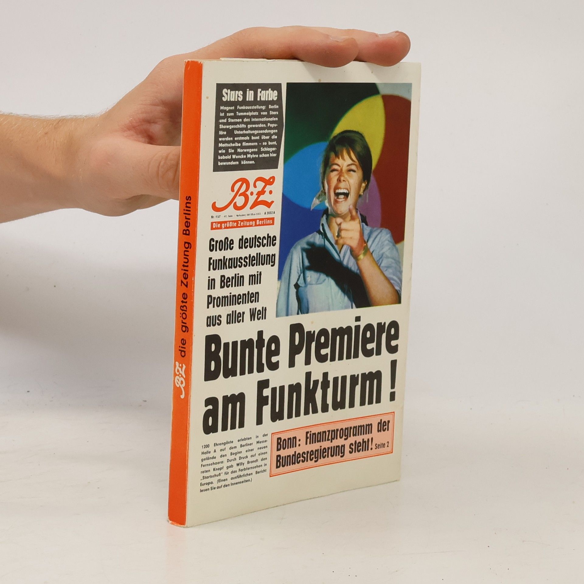 Autorenkollektiv Bunte Premiere am Funktrum!