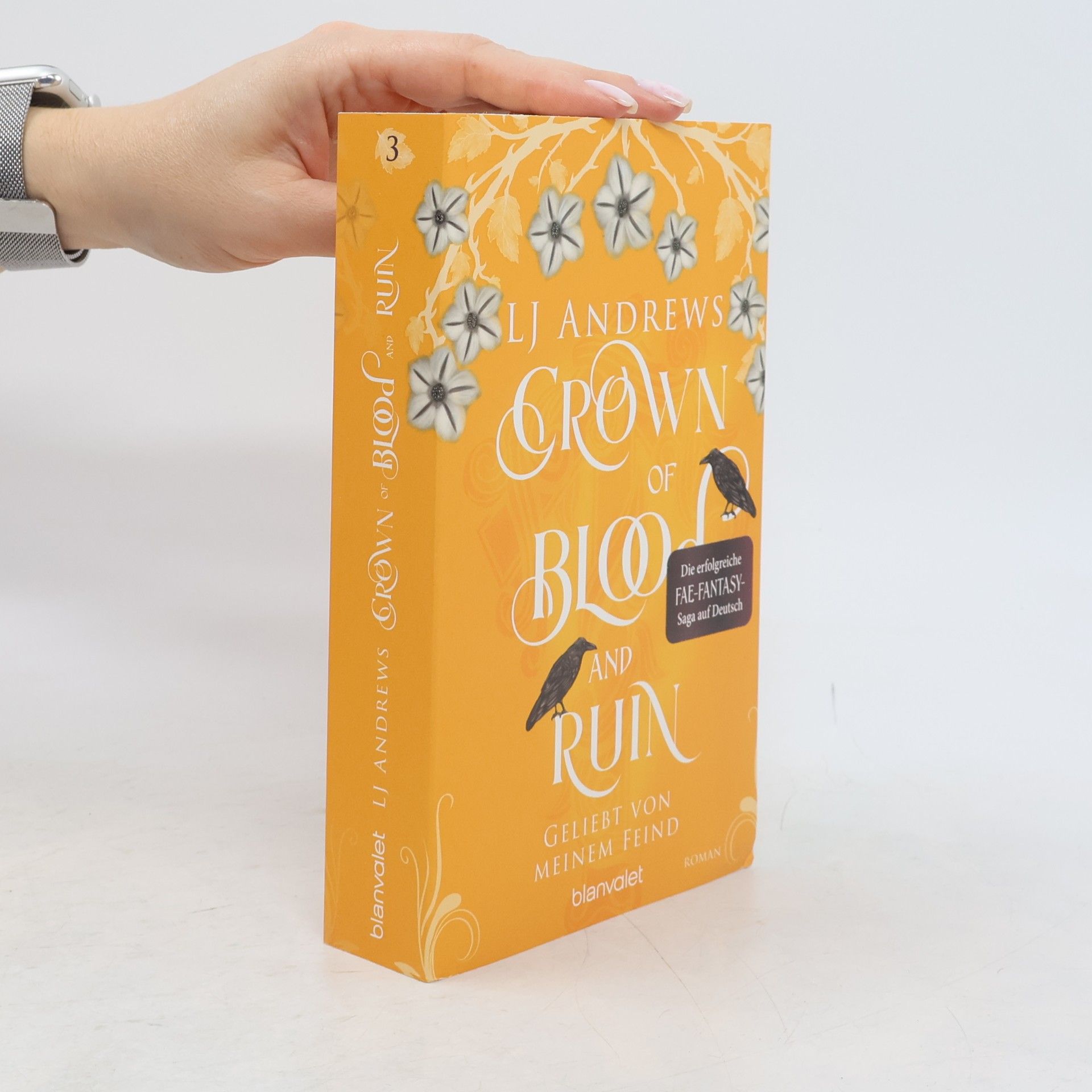 Lj Andrews Crown of blood and ruin
