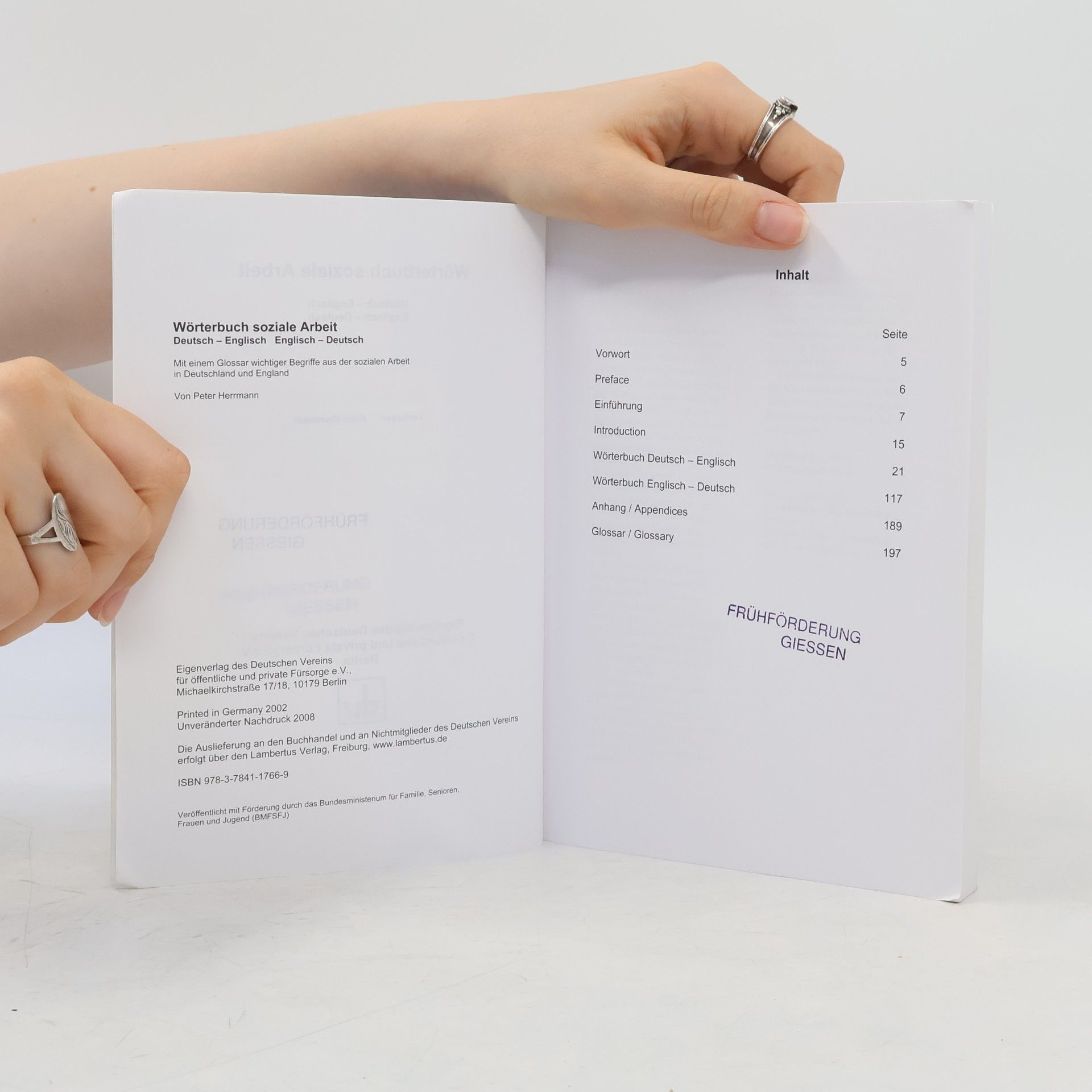 Peter Herrmann Wörterbuch der sozialen Arbeit, Deutsch-Englisch, Englisch-Deutsch