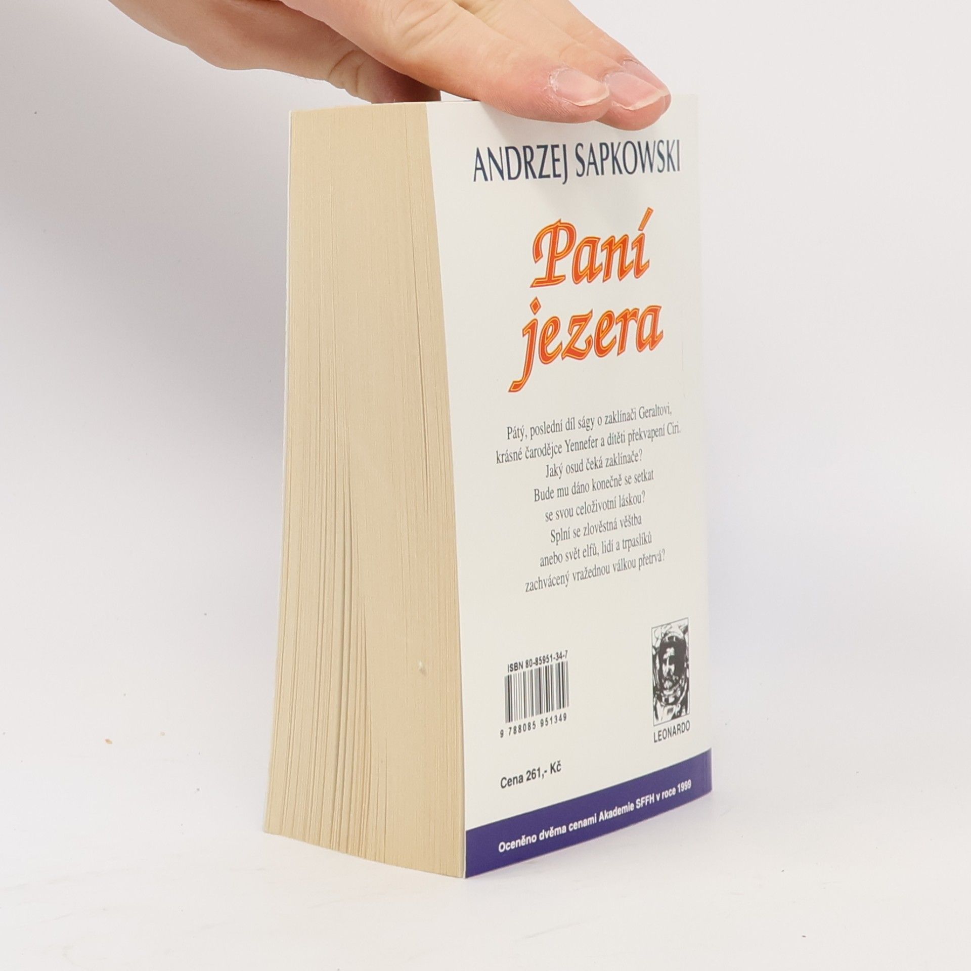 Andrzej Sapkowski Paní jezera