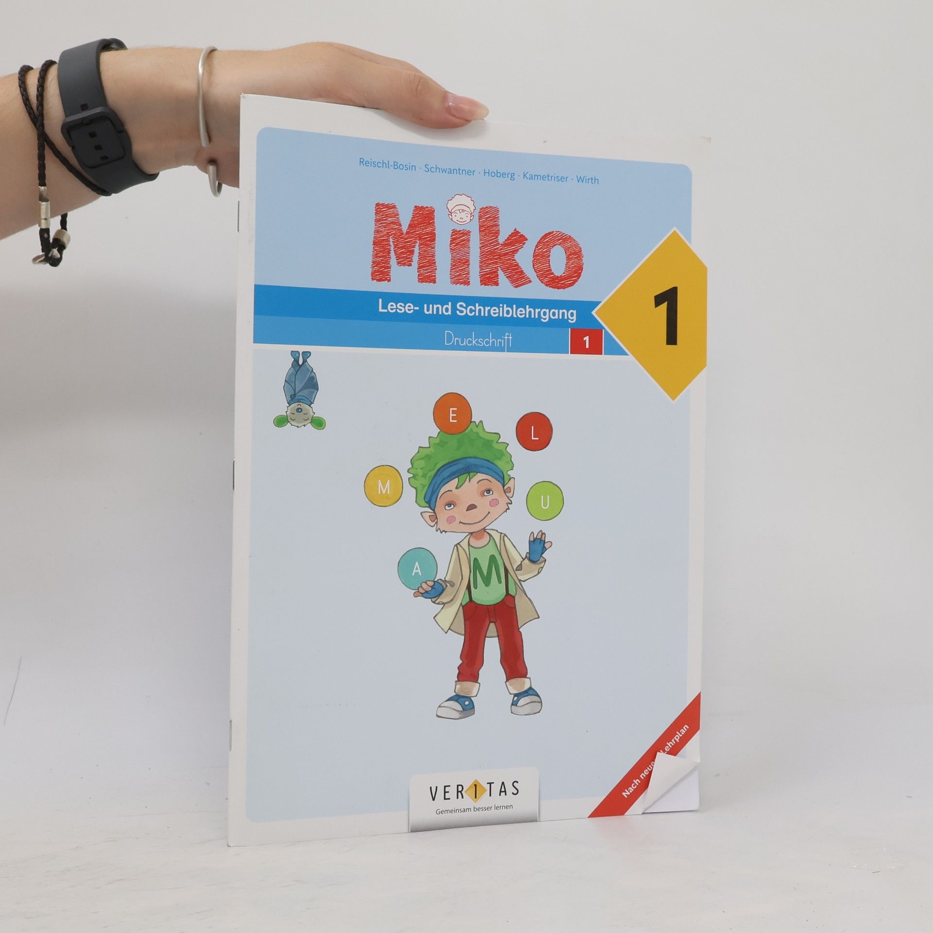 AA.VV. Miko