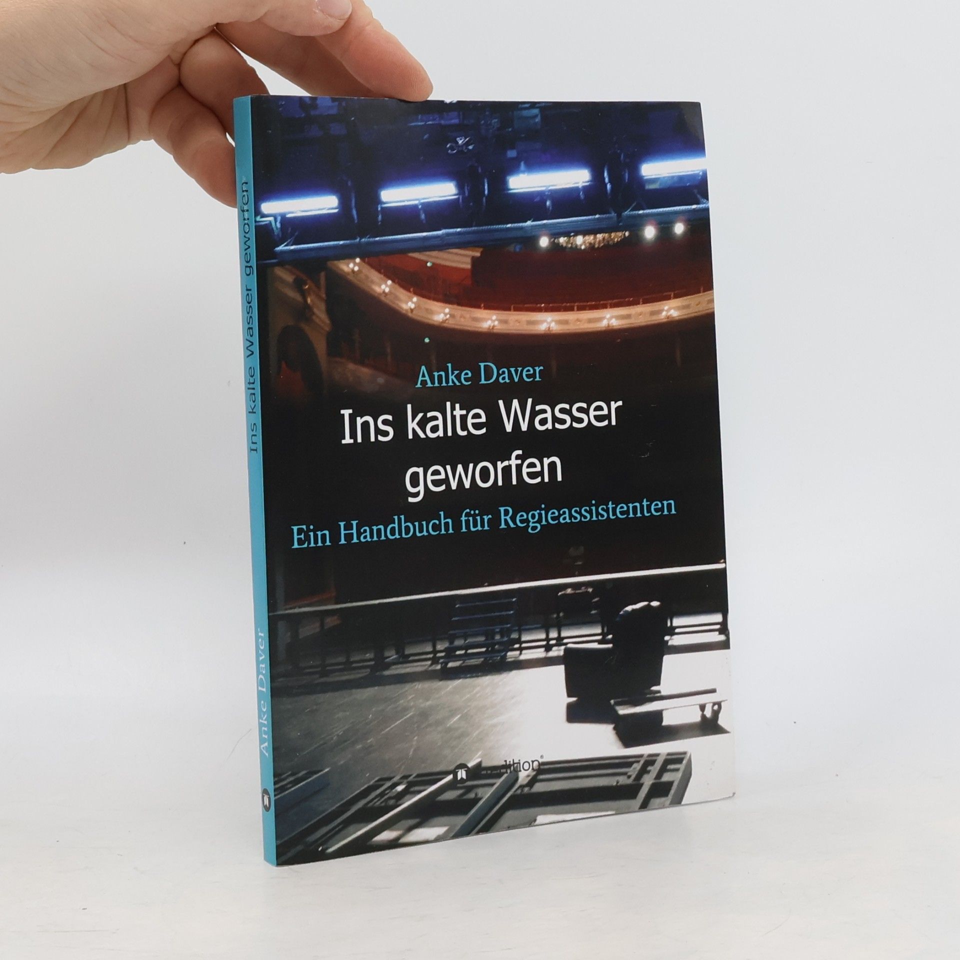 Anke Daver Ins kalte Wasser geworfen