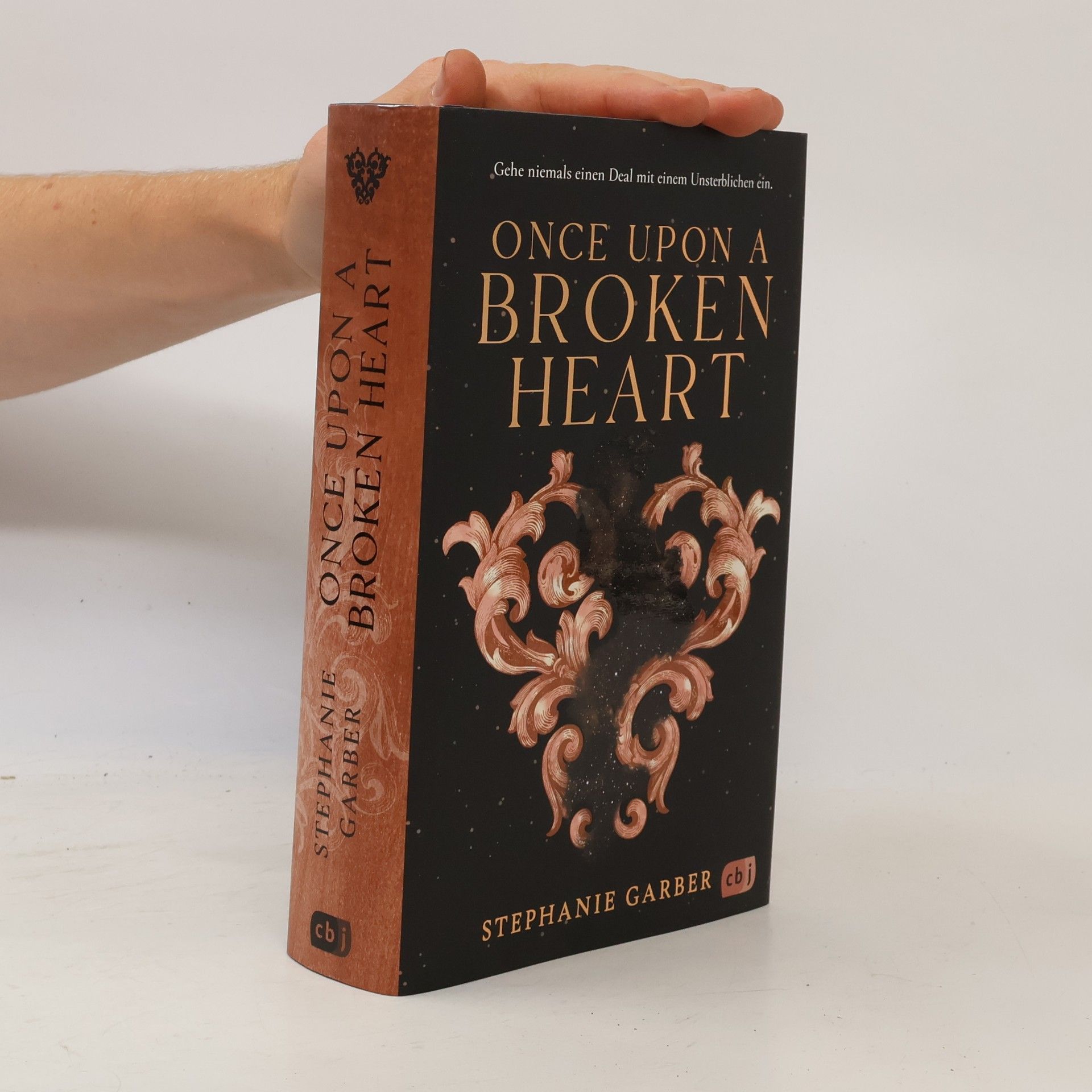 Stephanie Garber Once Upon a Broken Heart