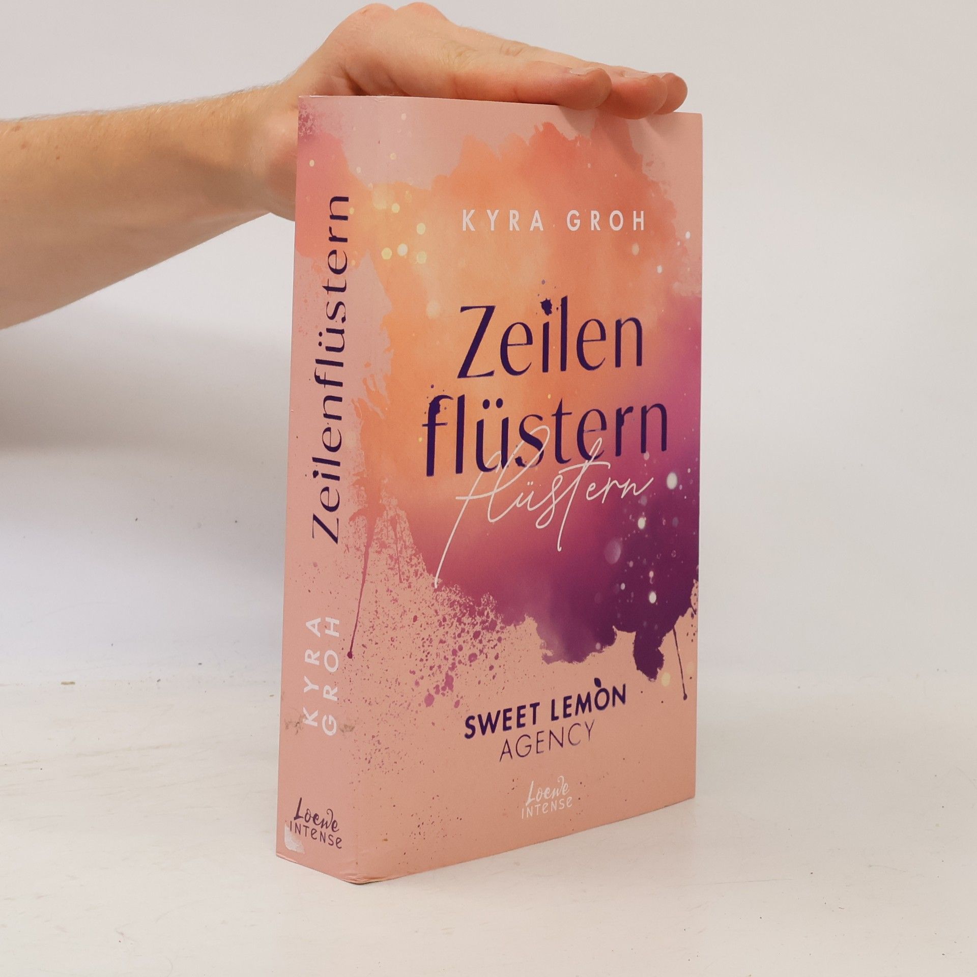 Kyra Groh Sweet Lemon Agency 1. Zeilenflüstern