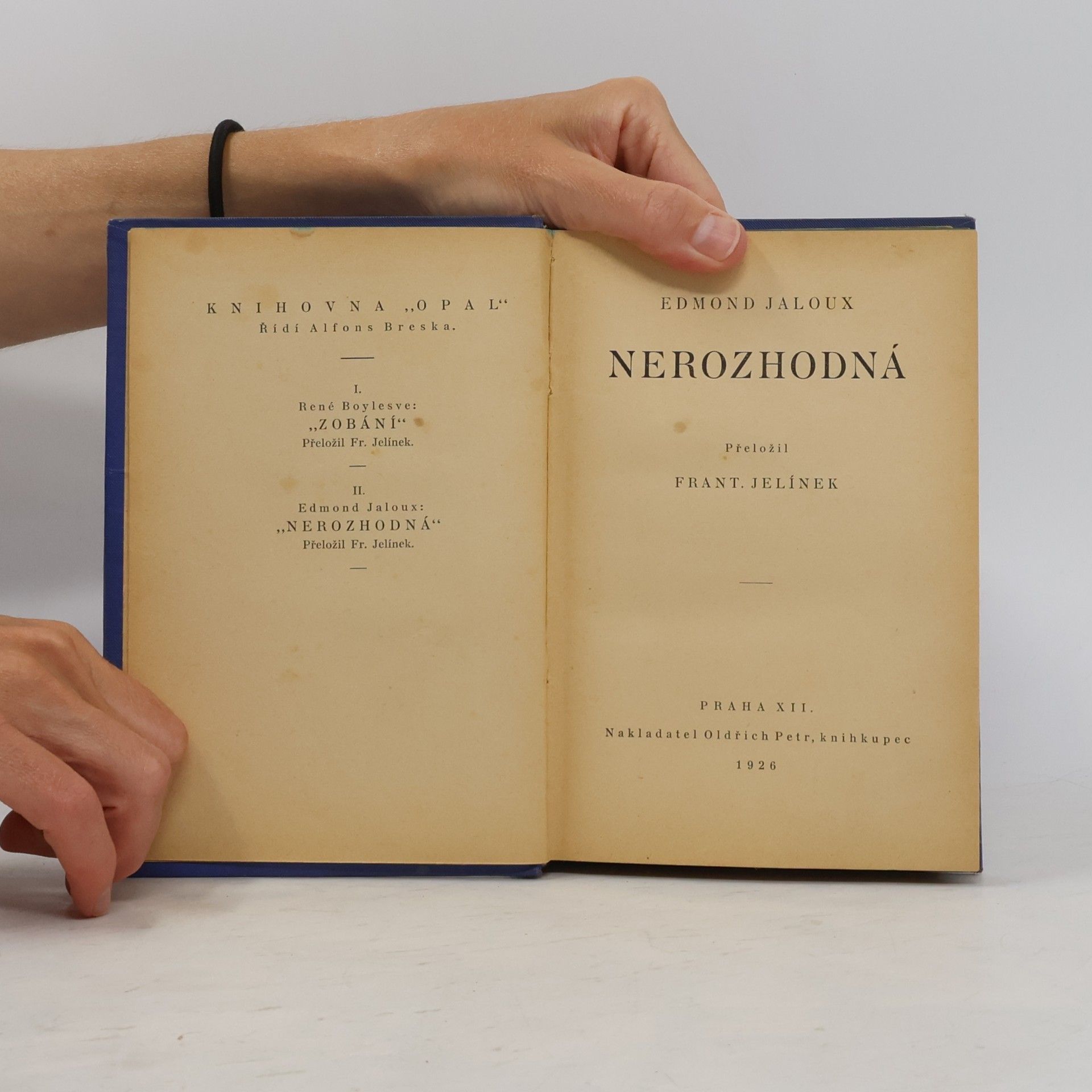 Edmond Jaloux Nerozhodná