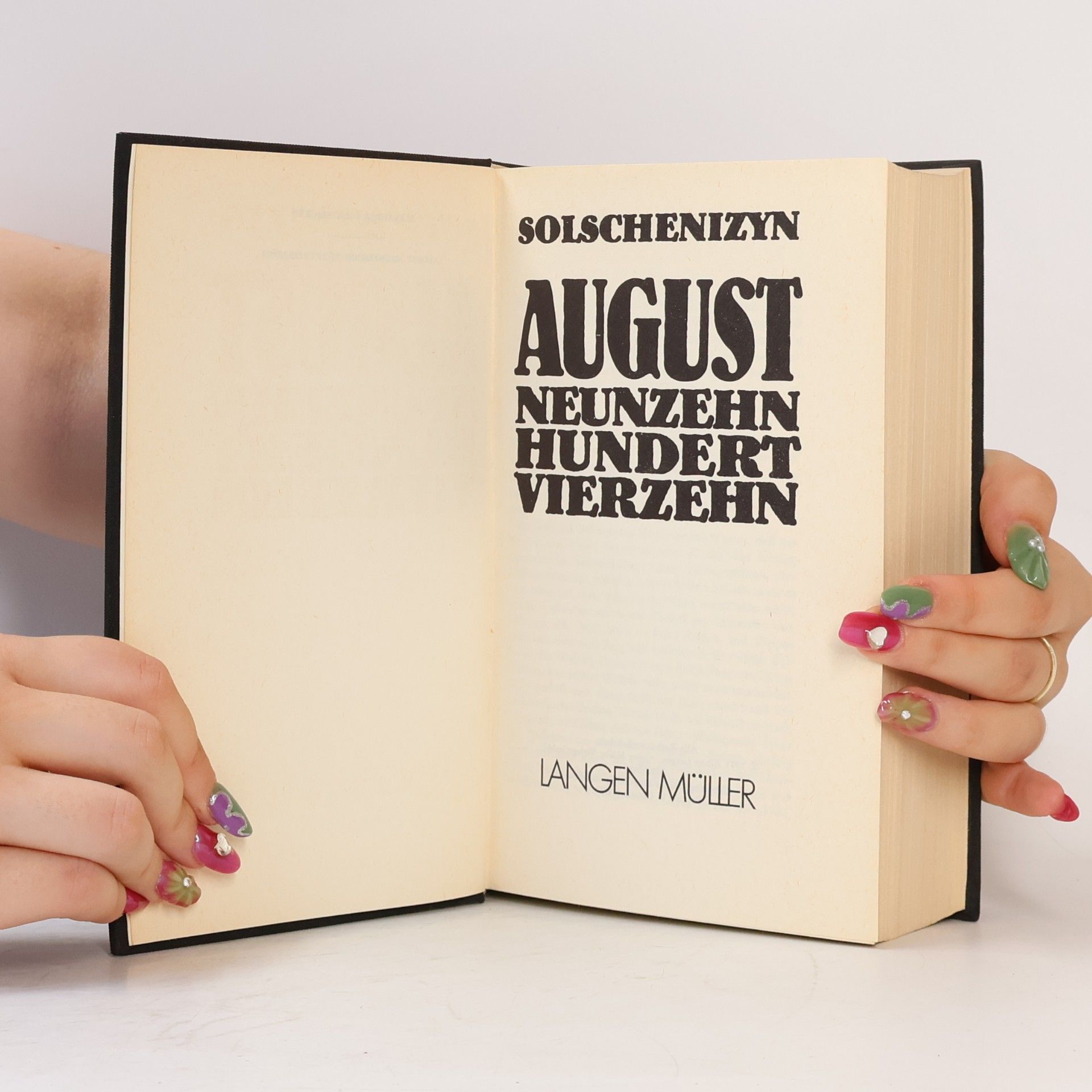 Aleksandr Isajevič Solženicyn August Neunzehn Hundert Vierzehn