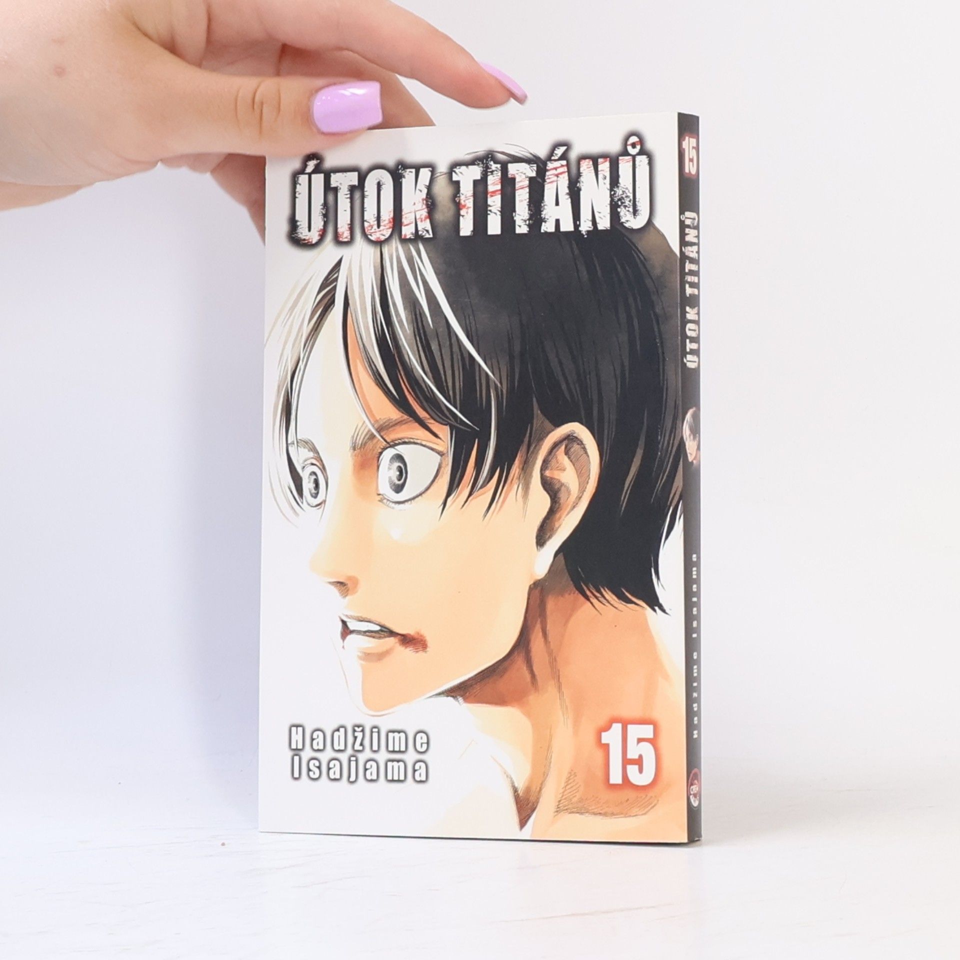Hajime Isayama Útok titánů 15