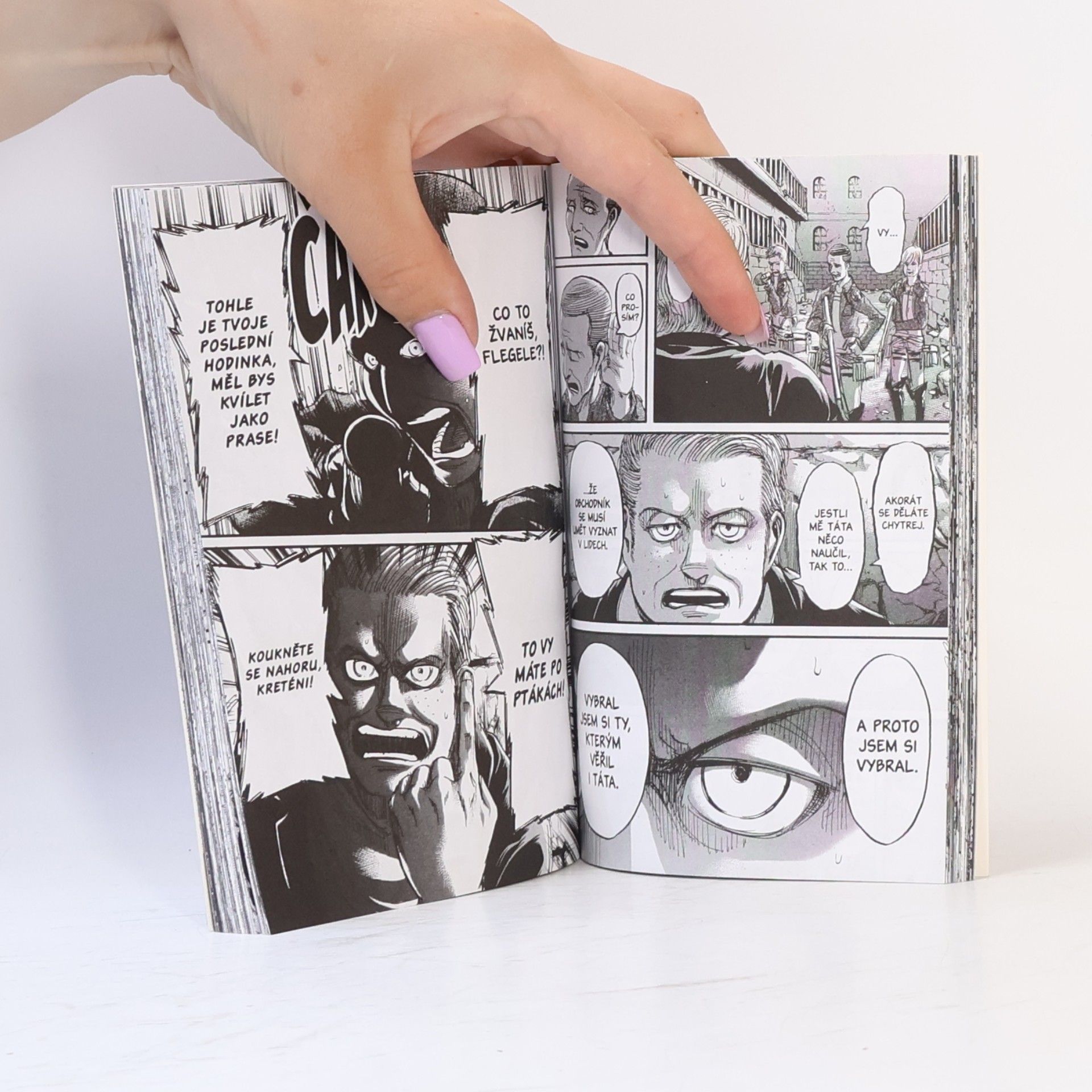 Hajime Isayama Útok titánů 15