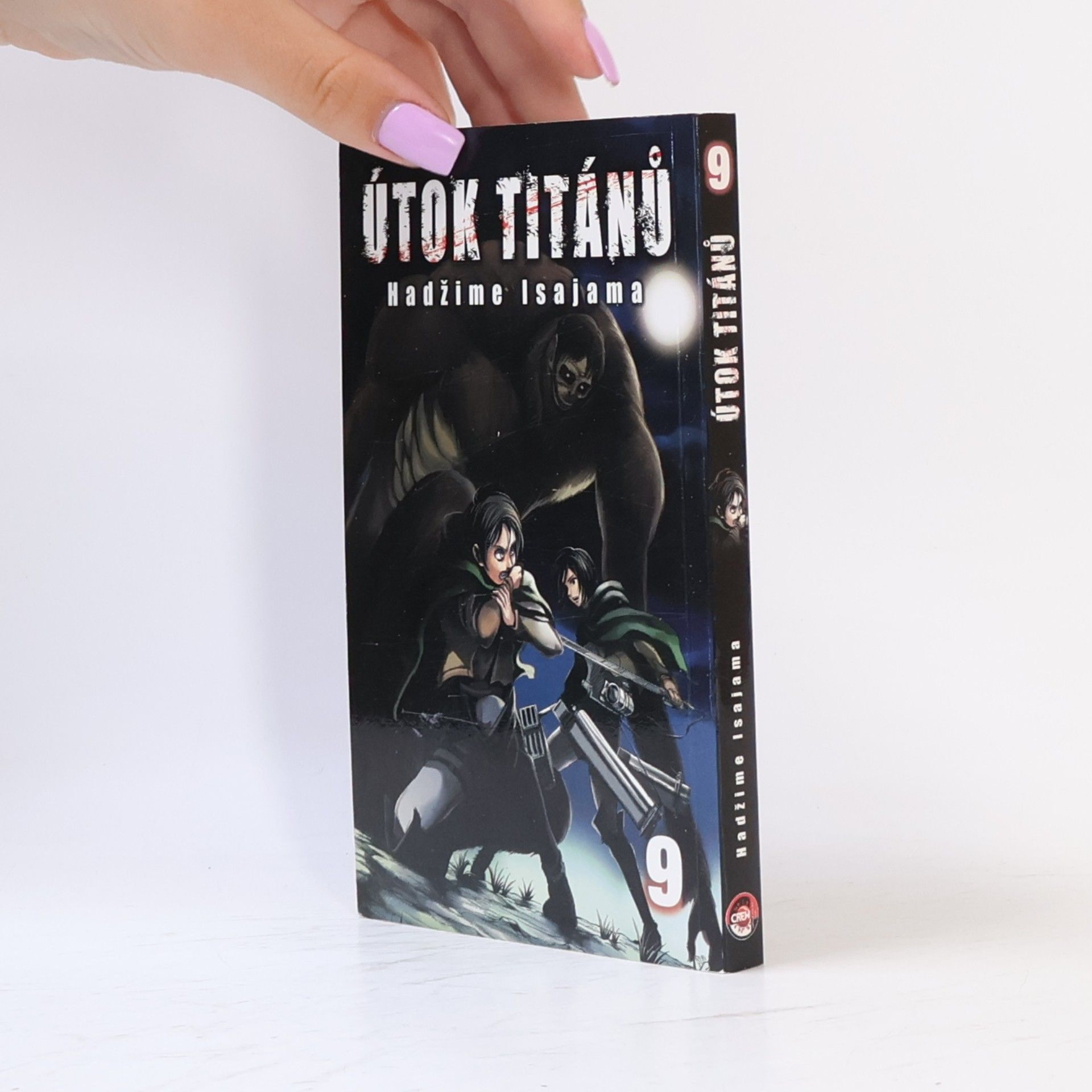 Hajime Isayama Útok titánů. 9