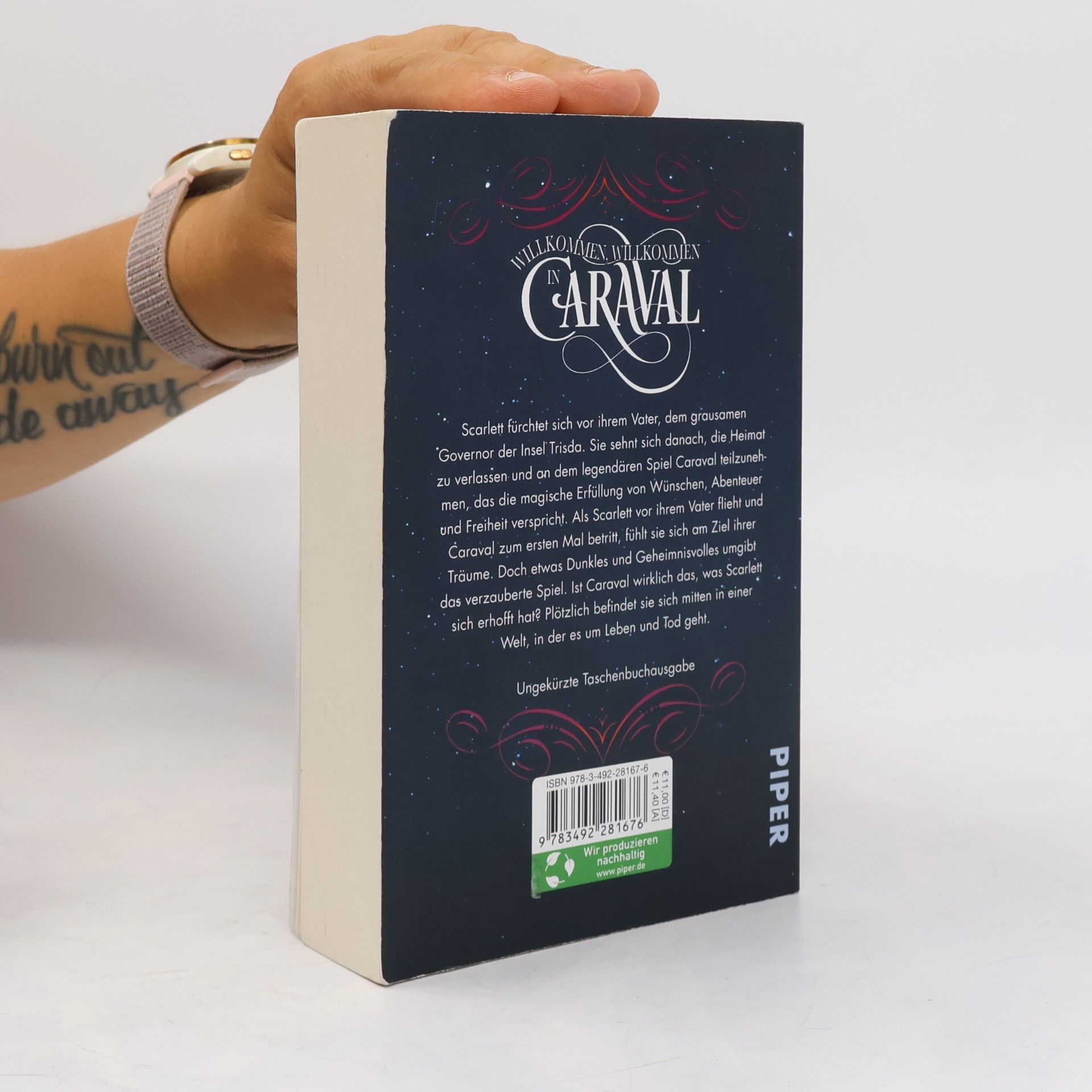 Stephanie Garber Caraval