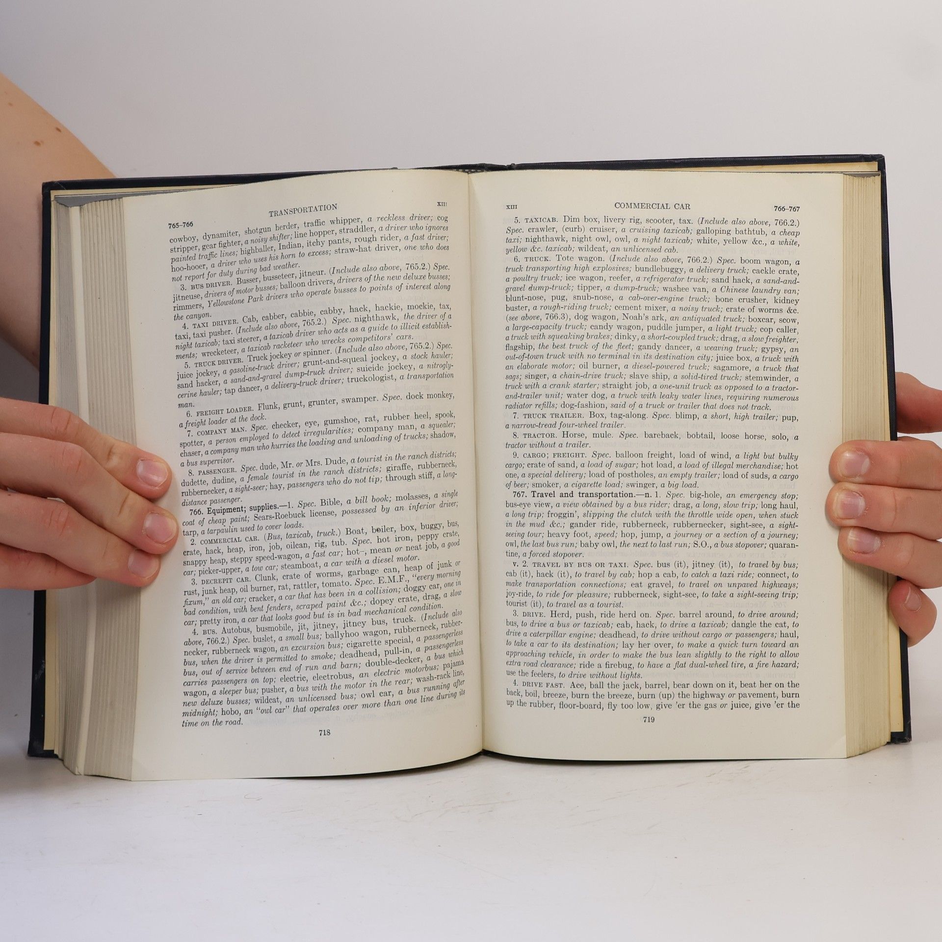 Melvin Van den Bark The American Thesaurus of Slang: A Complete Reference Book of Colloquial Speech