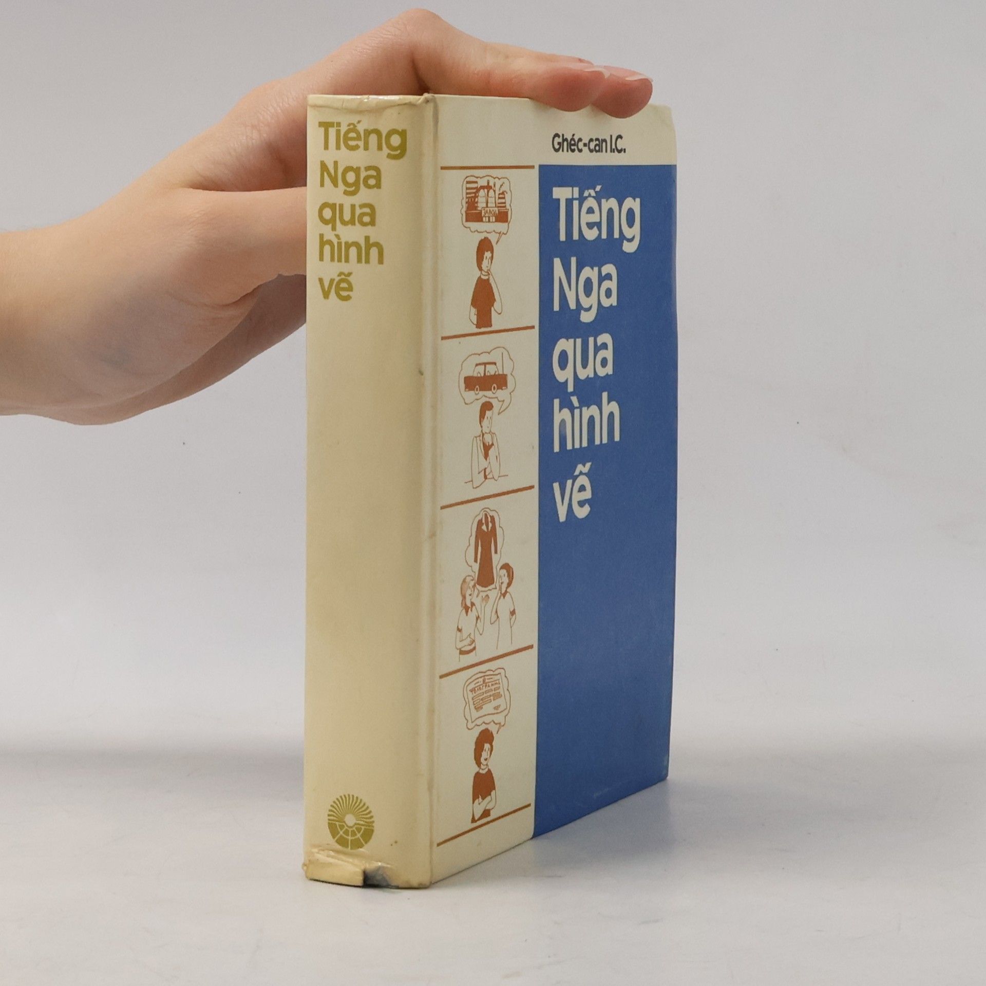 Kolektiv autorů Tiếng Nga qua hình vẽ