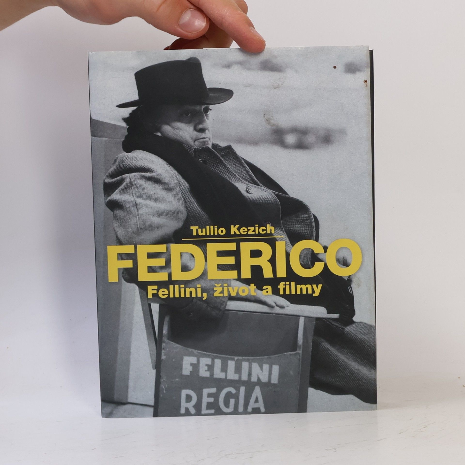 Tullio Kezich Federico Fellini, život a filmy