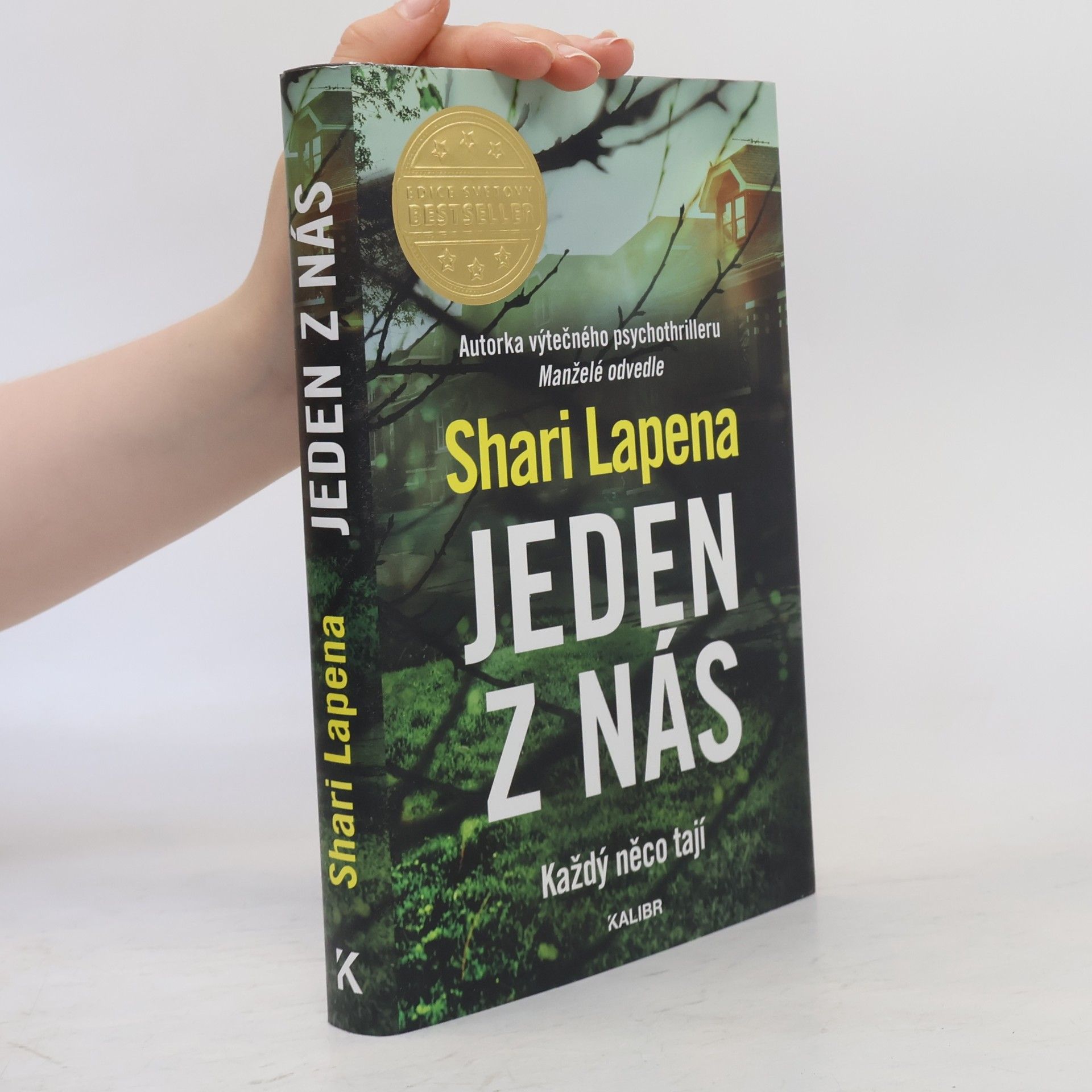 Shari Lapena Jeden z nás