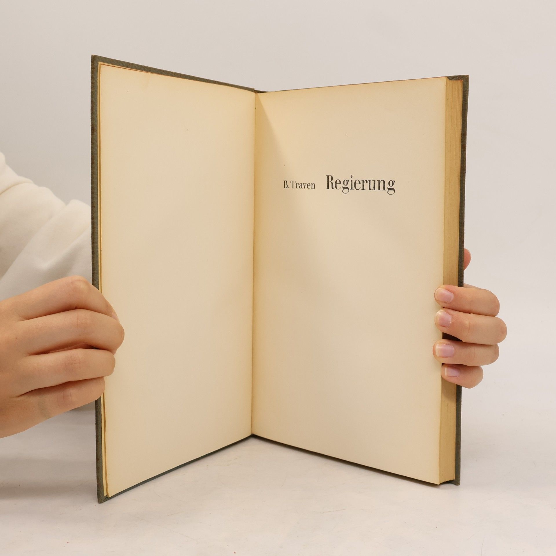 B. Traven Regierung