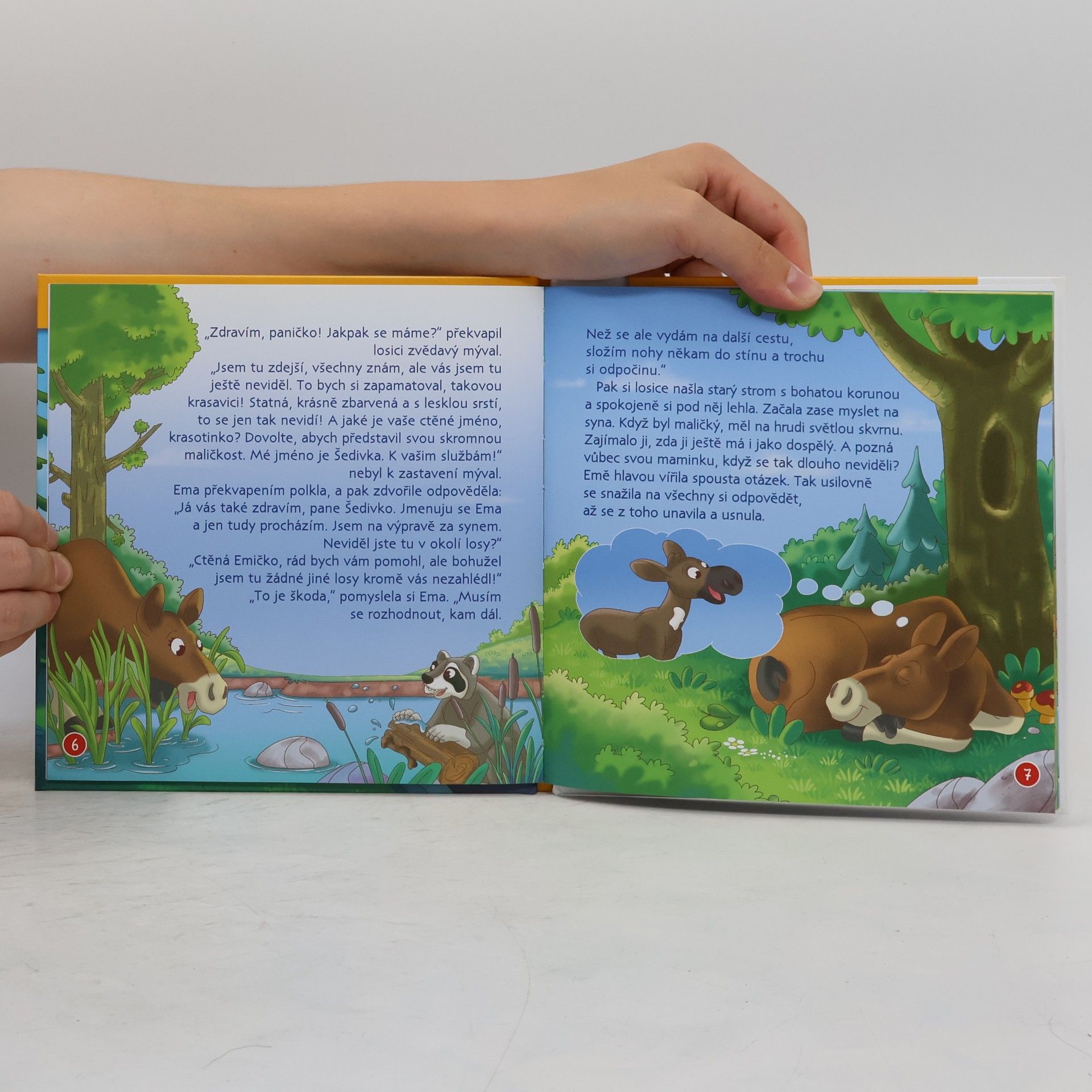 Autores varios Tajemství lesa 67. Ema na výpravě. Zraněný daněk
