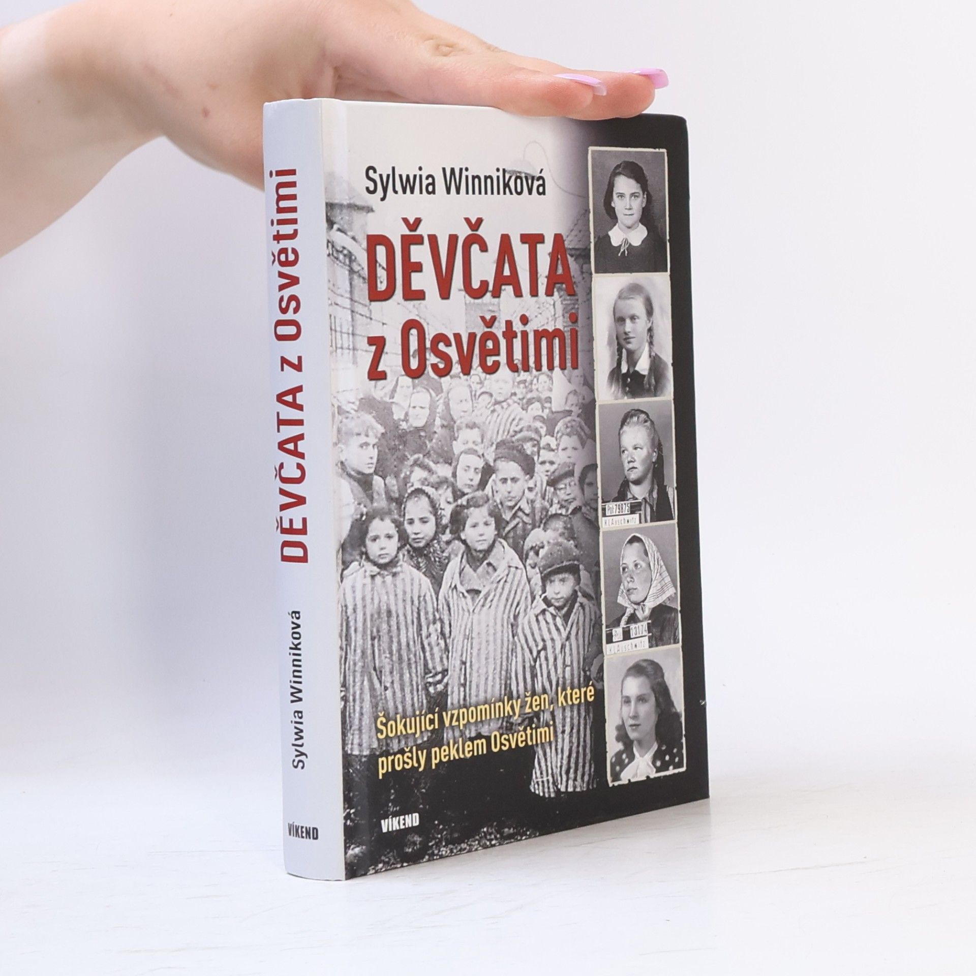 Sylwia Winnik Děvčata z Osvětimi