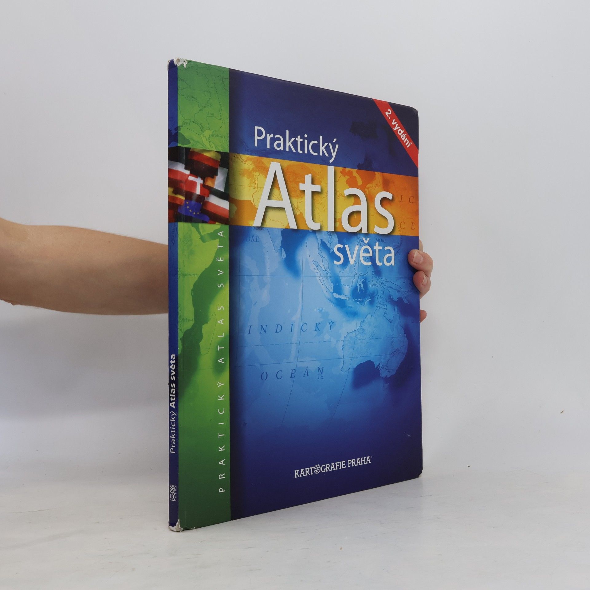 AA.VV. Praktický atlas světa
